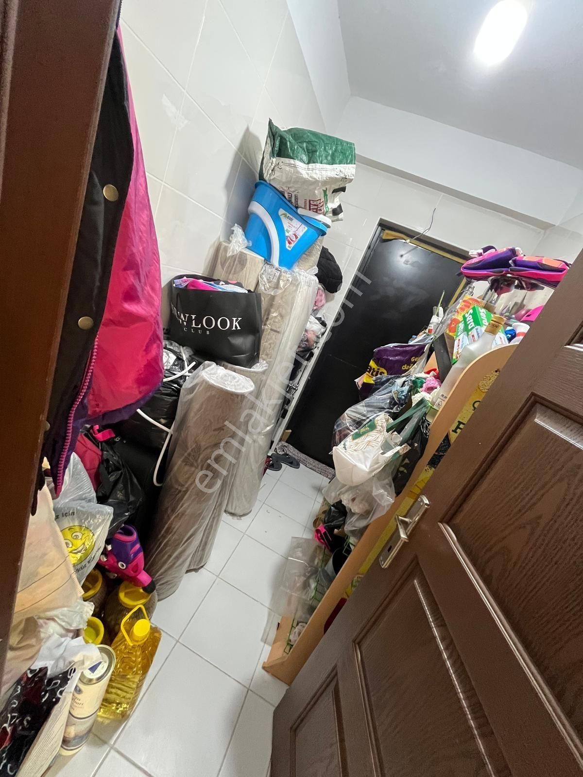 Güzelyalı Sosyete Pazarı Civarında Ultra Lüks Doğalgazlı Geniş Daire 3+1+kiler !!! - Görsel 19