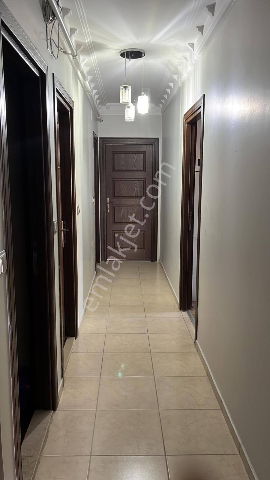 Güzelyalı Sosyete Pazarı Civarında Ultra Lüks Doğalgazlı Geniş Daire 3+1+kiler !!! - Görsel 22