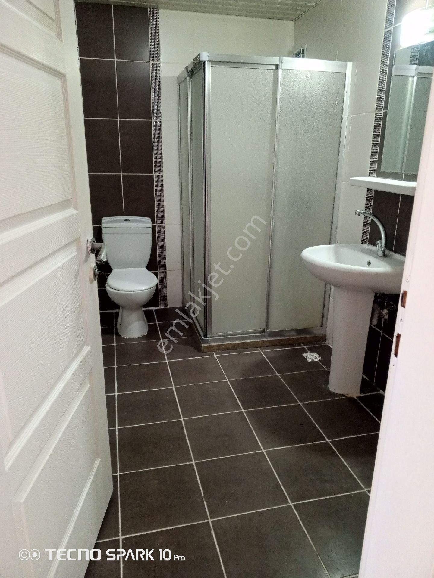 Yuva Emlaktan Kayaşehir 21. Bölgede Kiralık 138m2 3+1 Daire - Görsel 13