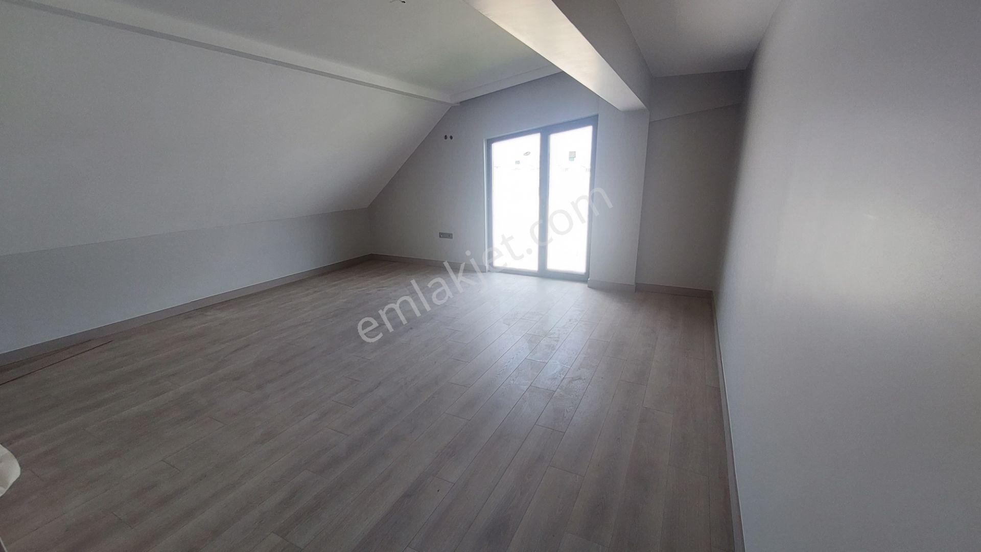 Mogan Gölüne Çok Yakın Sıfır Full Yapılı Oturuma Hazır Villa - Görsel 10
