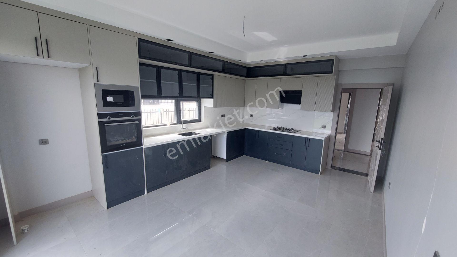 Mogan Gölüne Çok Yakın Sıfır Full Yapılı Oturuma Hazır Villa - Görsel 6