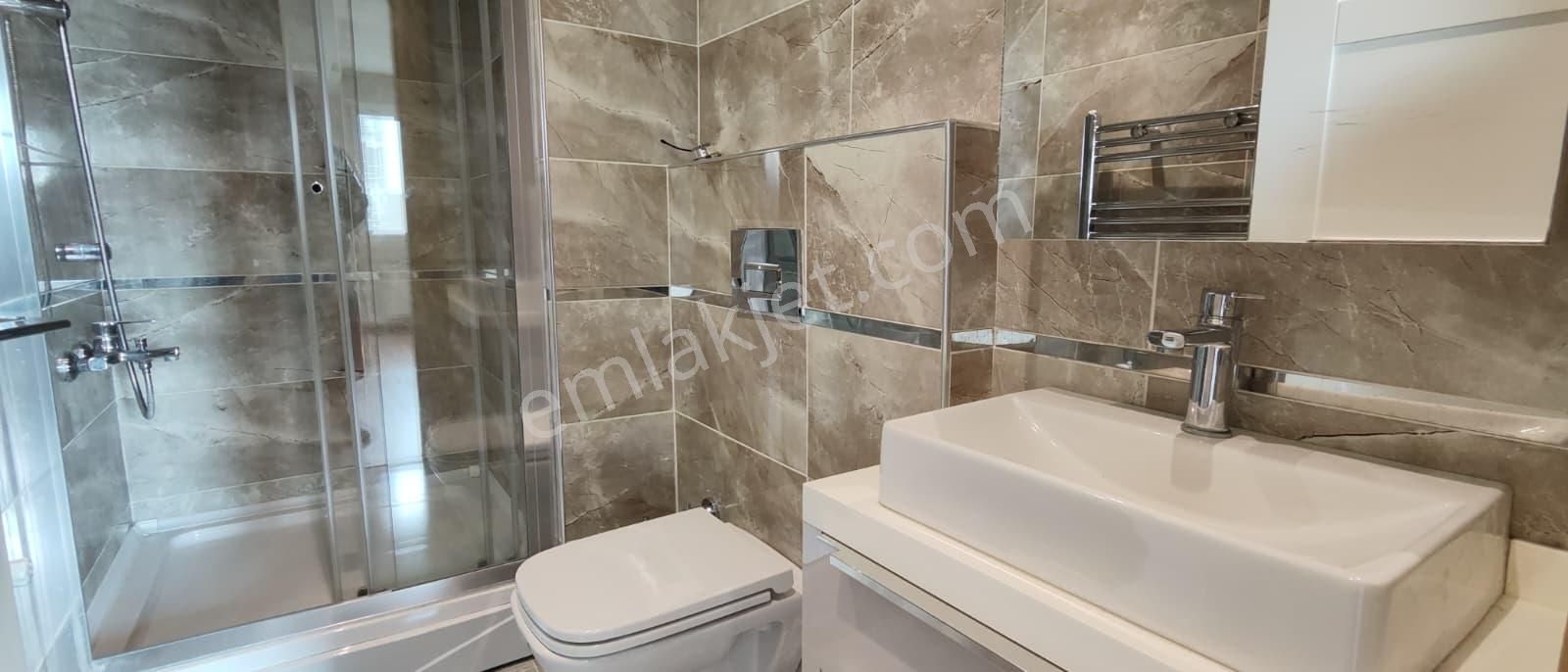 Beyaz Palas Sitesi Nde Geniş Kullanışlı 2+1 Kiralık - Görsel 12