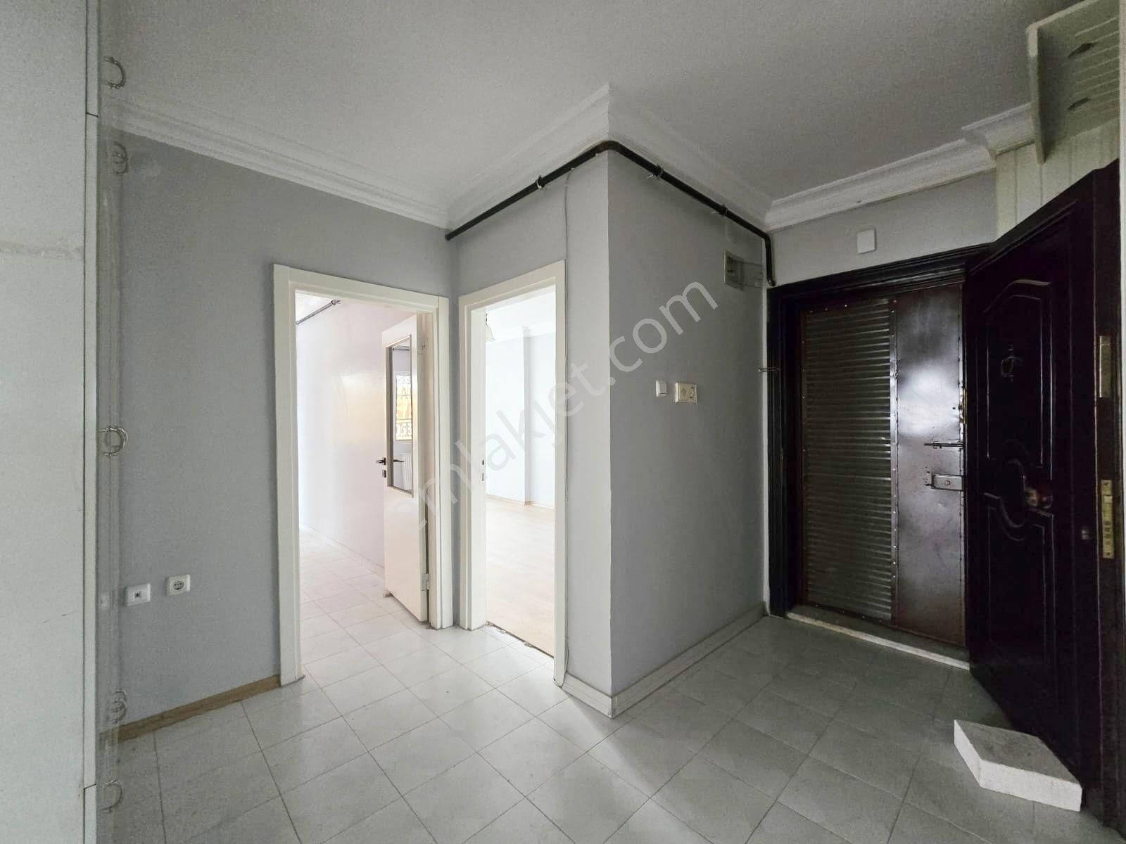 Mafesığmaz Adnan Kahveci Bul. Üzeri İş Yerine Uygun Teraslı 4+1 Doğalgaz Kombili Hasarsız! - Görsel 3