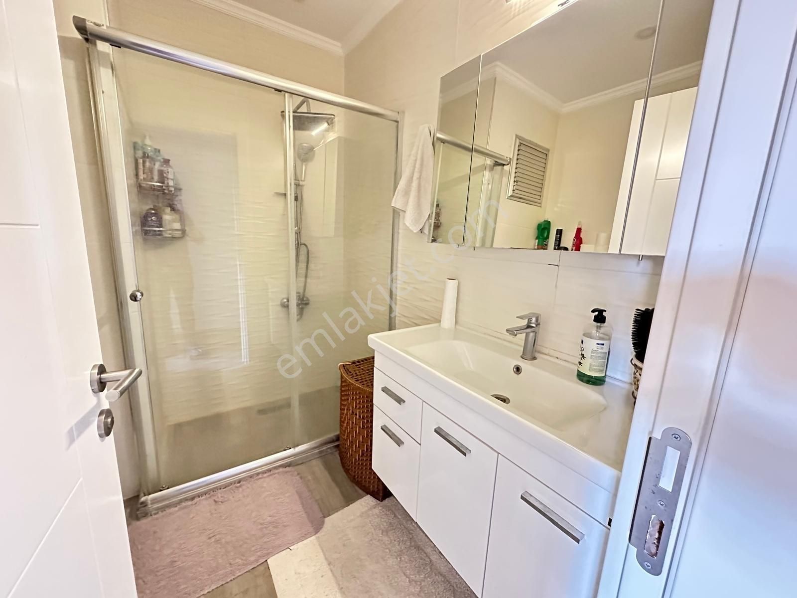 Utkudan Suadiyede Kavisli Sokakta 125 M2 Satılık 3+1 Daire - Görsel 8