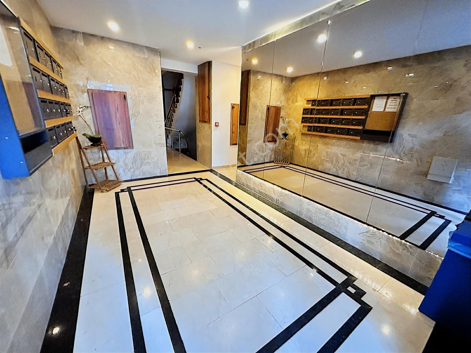 Utkudan Suadiyede Kavisli Sokakta 125 M2 Satılık 3+1 Daire - Görsel 33