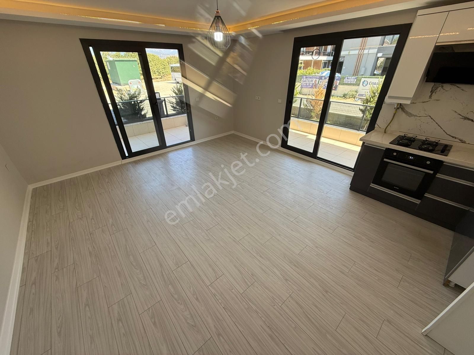 Parla'dan Altınkum Da Bahçe Kullanımlı Sıfır Satılık 2+1 Daire - Görsel 3