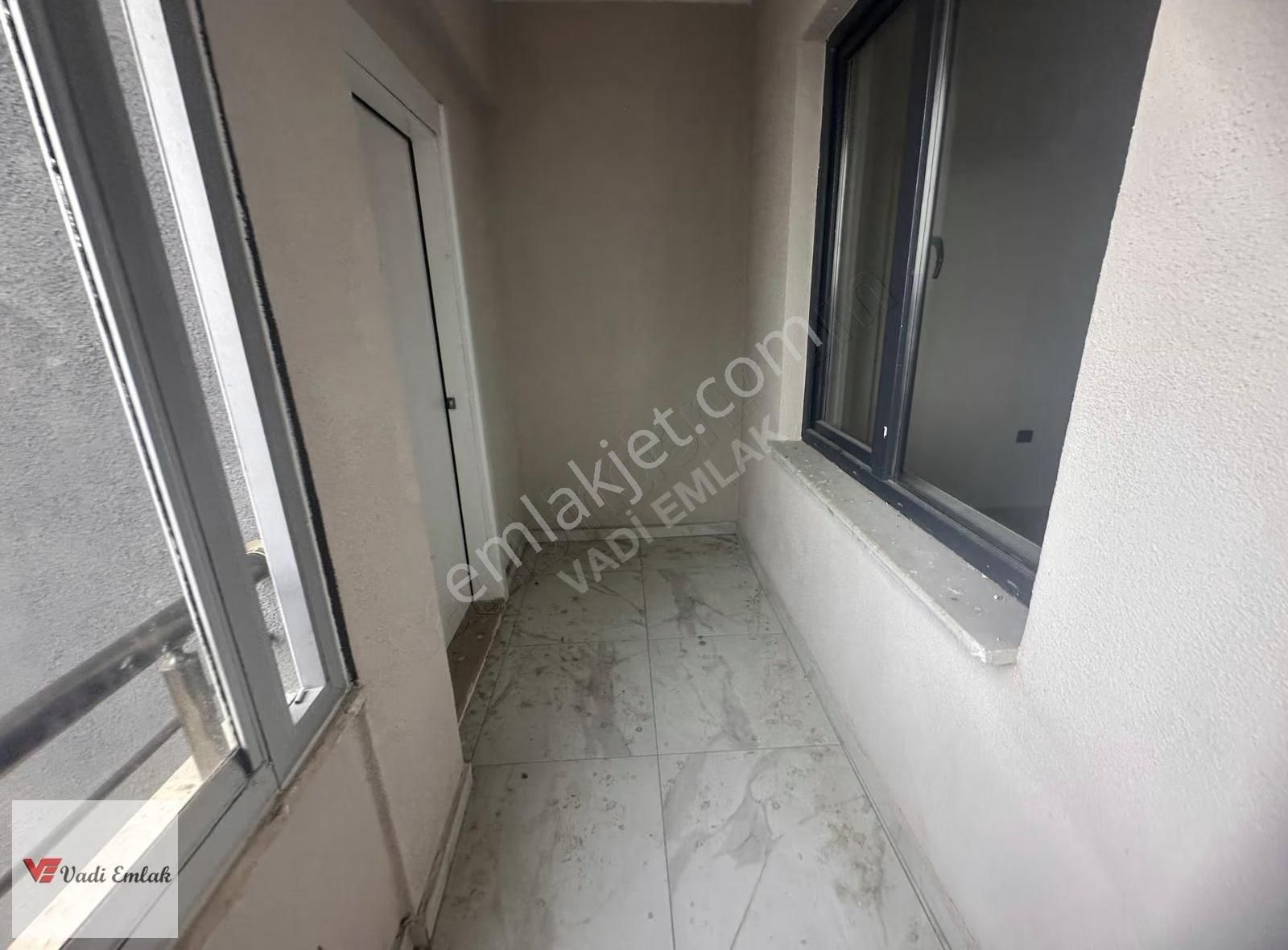 Vadi Emlaktan Altıyüzevler Mahallesinde 3+1 Dubleks 270 M² - Görsel 9