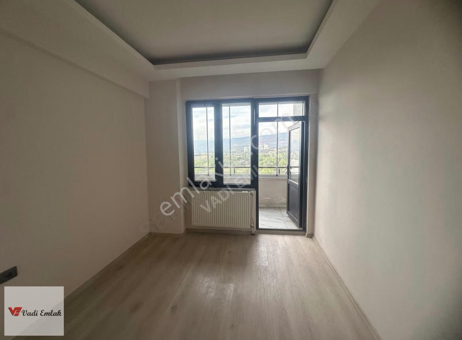 Vadi Emlaktan Altıyüzevler Mahallesinde 3+1 Dubleks 270 M² - Görsel 4