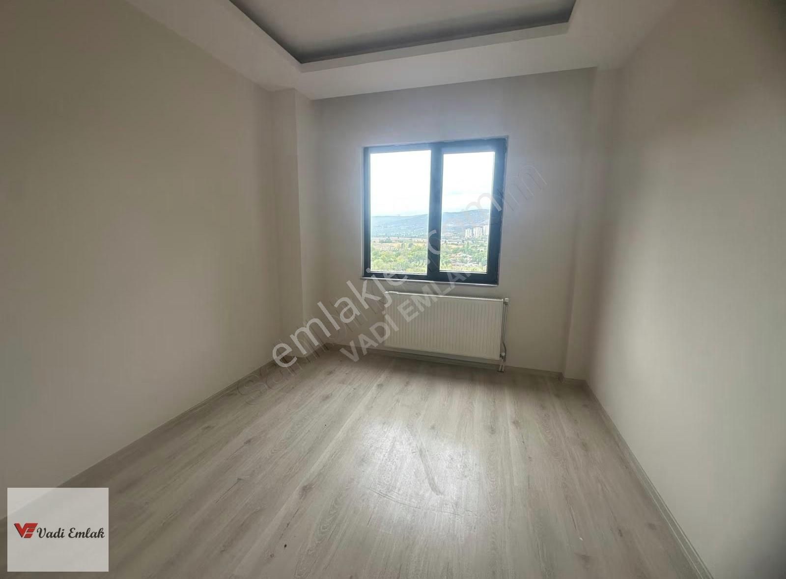 Vadi Emlaktan Altıyüzevler Mahallesinde 3+1 Dubleks 270 M² - Görsel 13