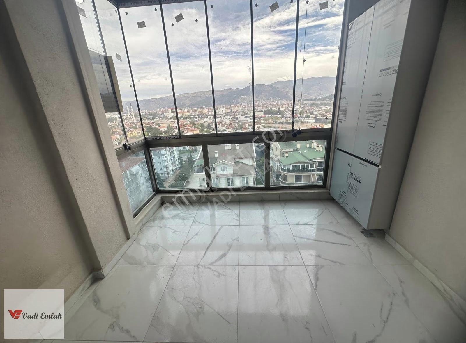 Vadi Emlaktan Altıyüzevler Mahallesinde 3+1 Dubleks 270 M² - Görsel 3