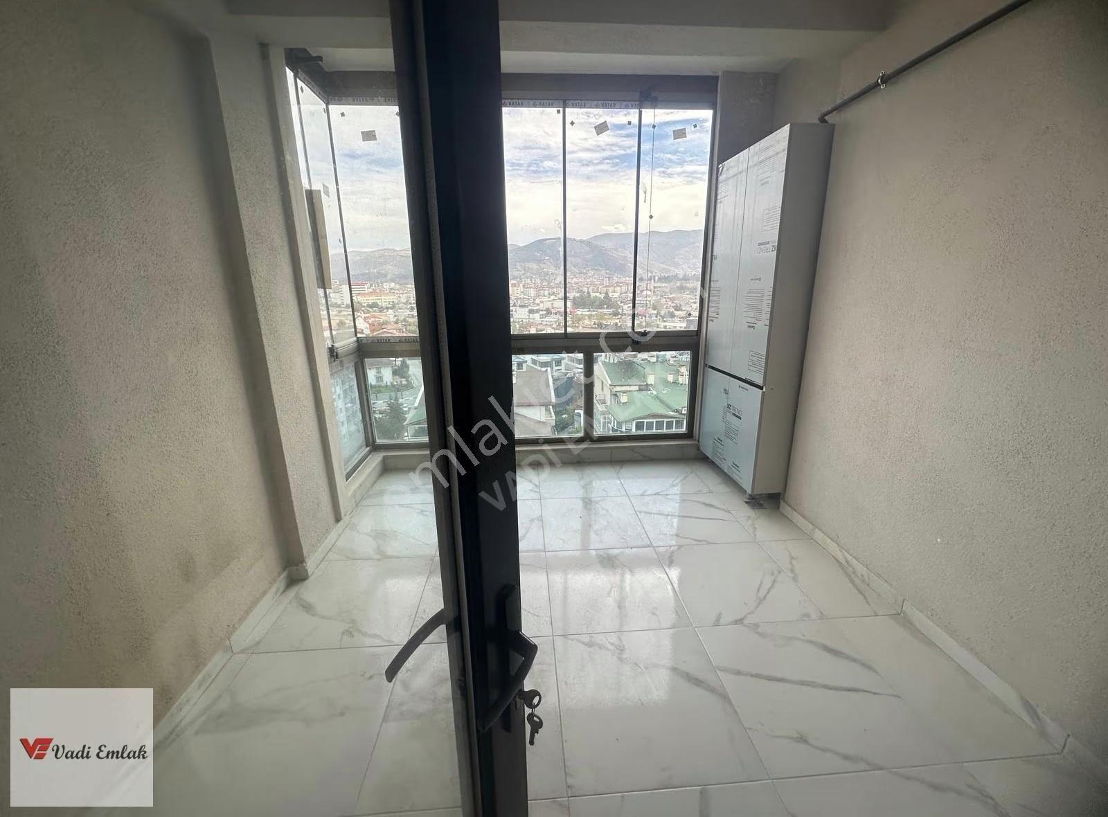 Vadi Emlaktan Altıyüzevler Mahallesinde 3+1 Dubleks 270 M² - Görsel 17