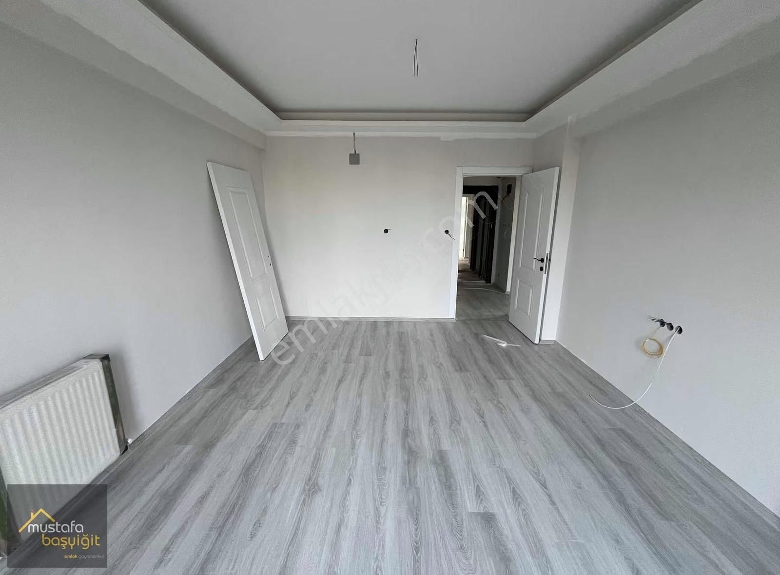 Mustafa Başyiğit Emlaktan Çağlak Parkı Yakını Satılık 2+1 - Görsel 11