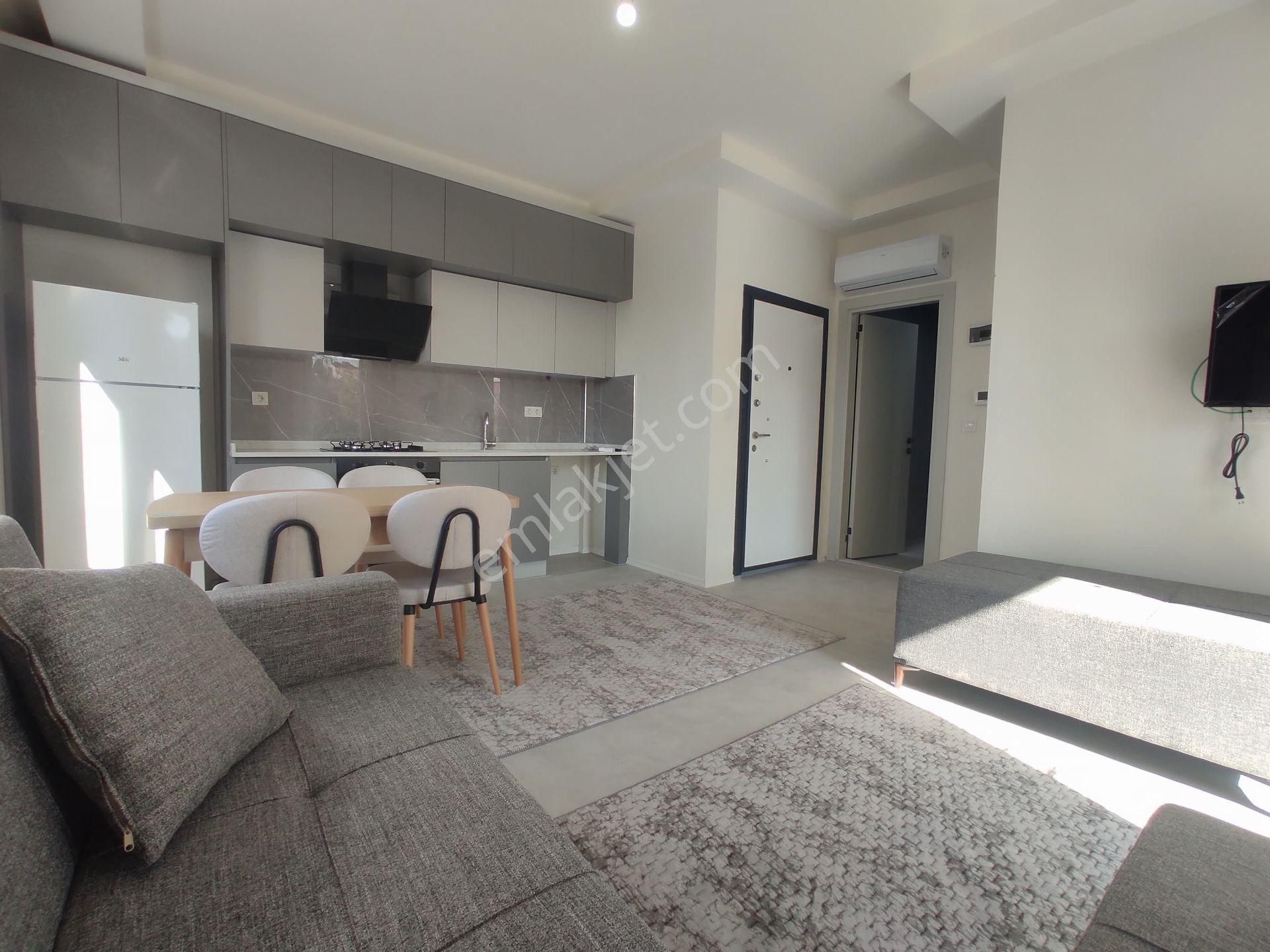 Nuray Ayhan'dan Yeniköy Merkezde 1+1 Eşyalı Kiralık Daire - Görsel 3