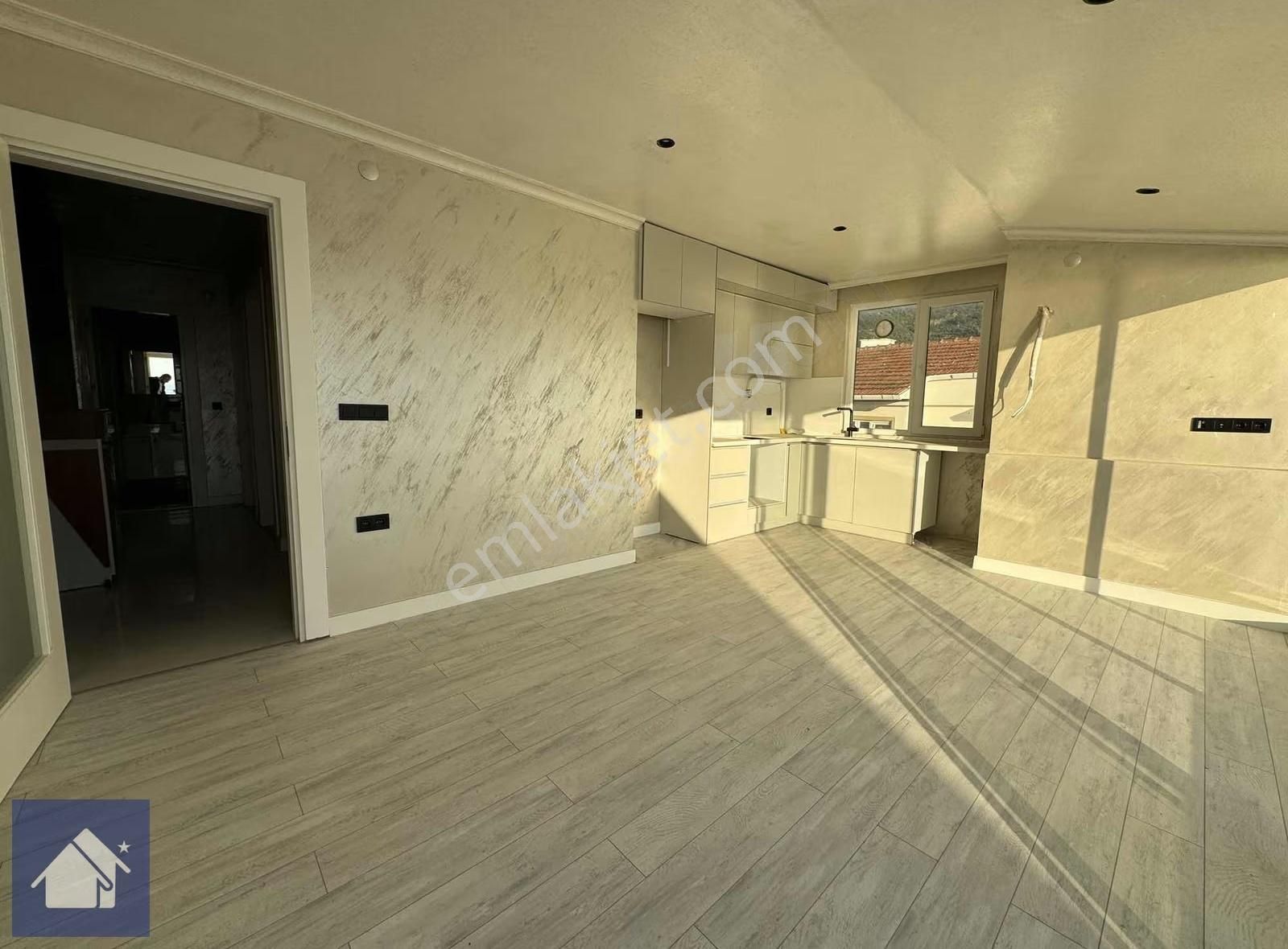 *bükey Yapı İmzasıyla*denize Sıfır Ultra Lüks 4+2*komisyonsuz