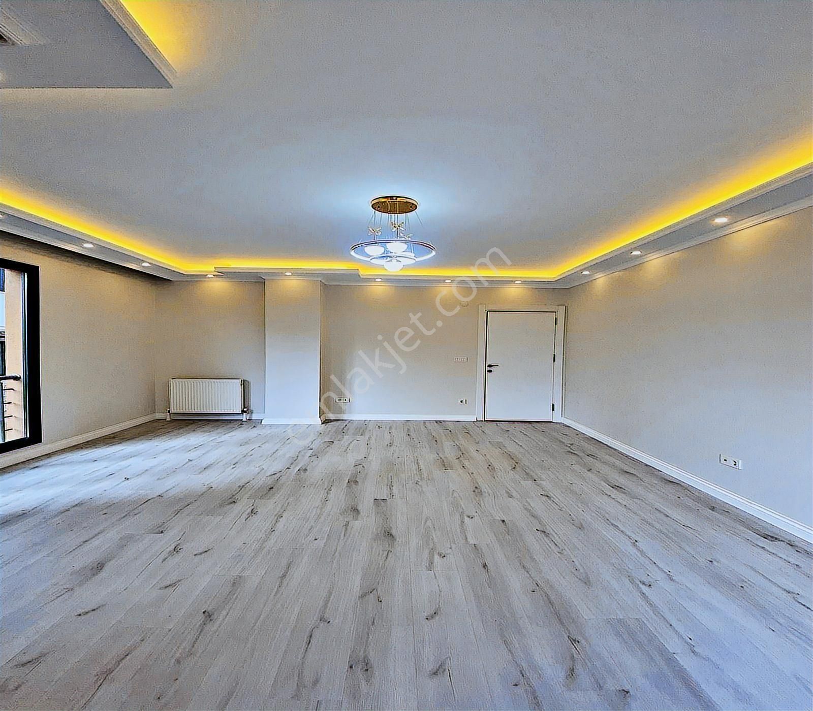 Beylikdüzü Yakuplu'da Lüks 2+1 Satılık Ara Kat Daire - Görsel 8