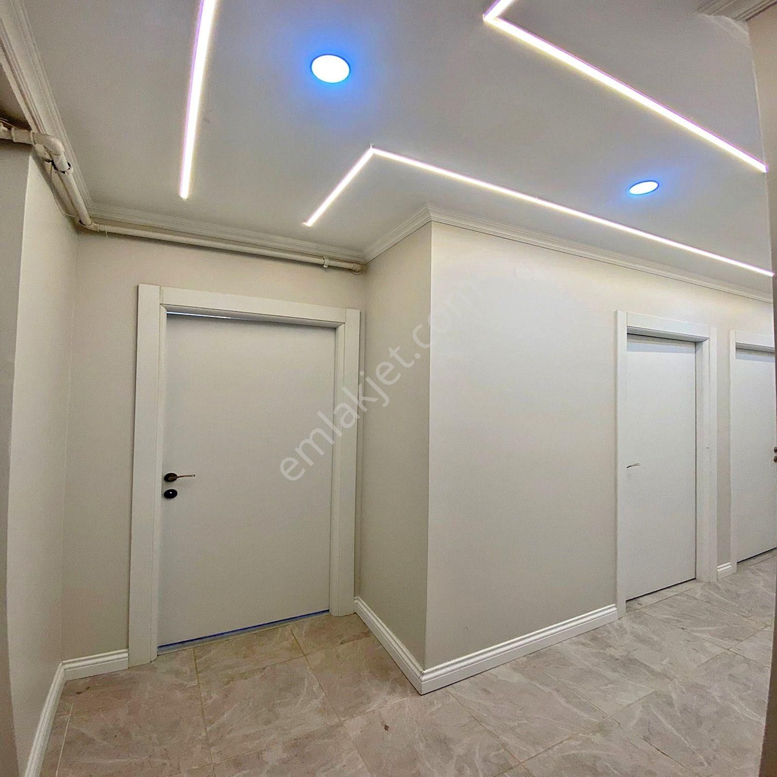 Beylikdüzü Yakuplu'da Lüks 2+1 Satılık Ara Kat Daire - Görsel 13