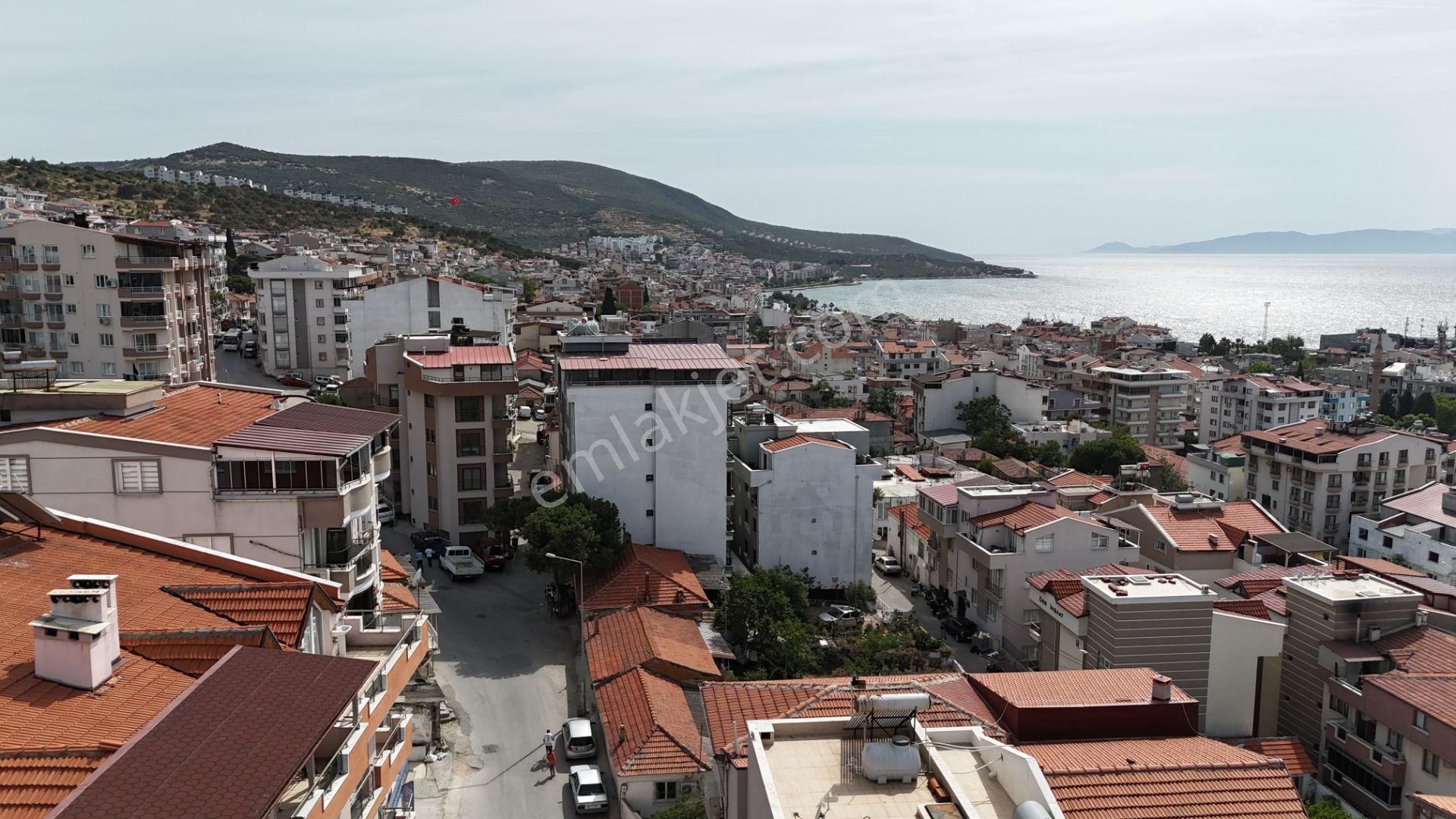 Dikili Merkezde Ful Deniz Manzaralı 3+1 Dubleks Sıfır Daire - Görsel 32