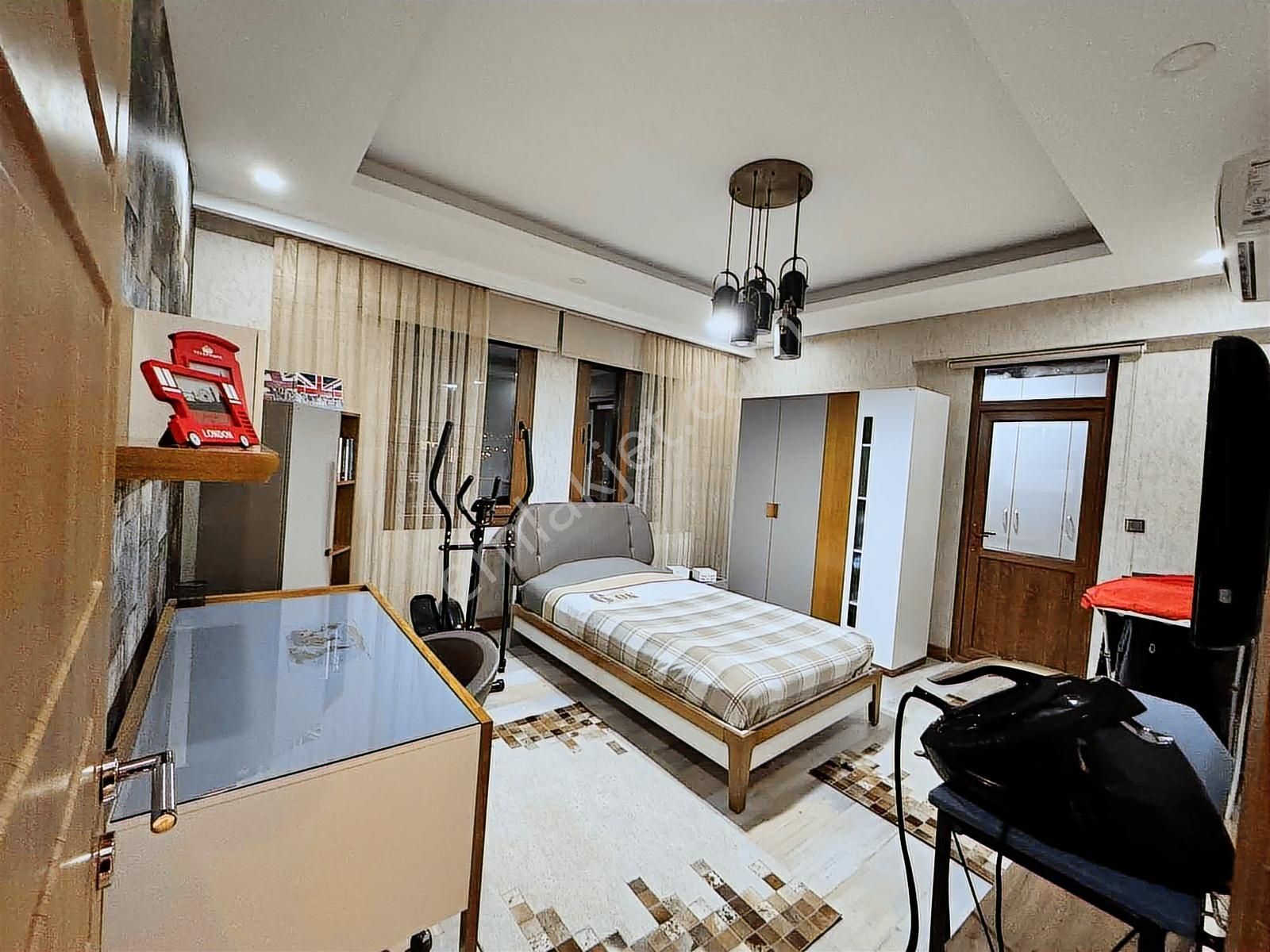 Cb Acar'dan Gürkan Tower'da Modern Tasarımlı Daire - Görsel 25