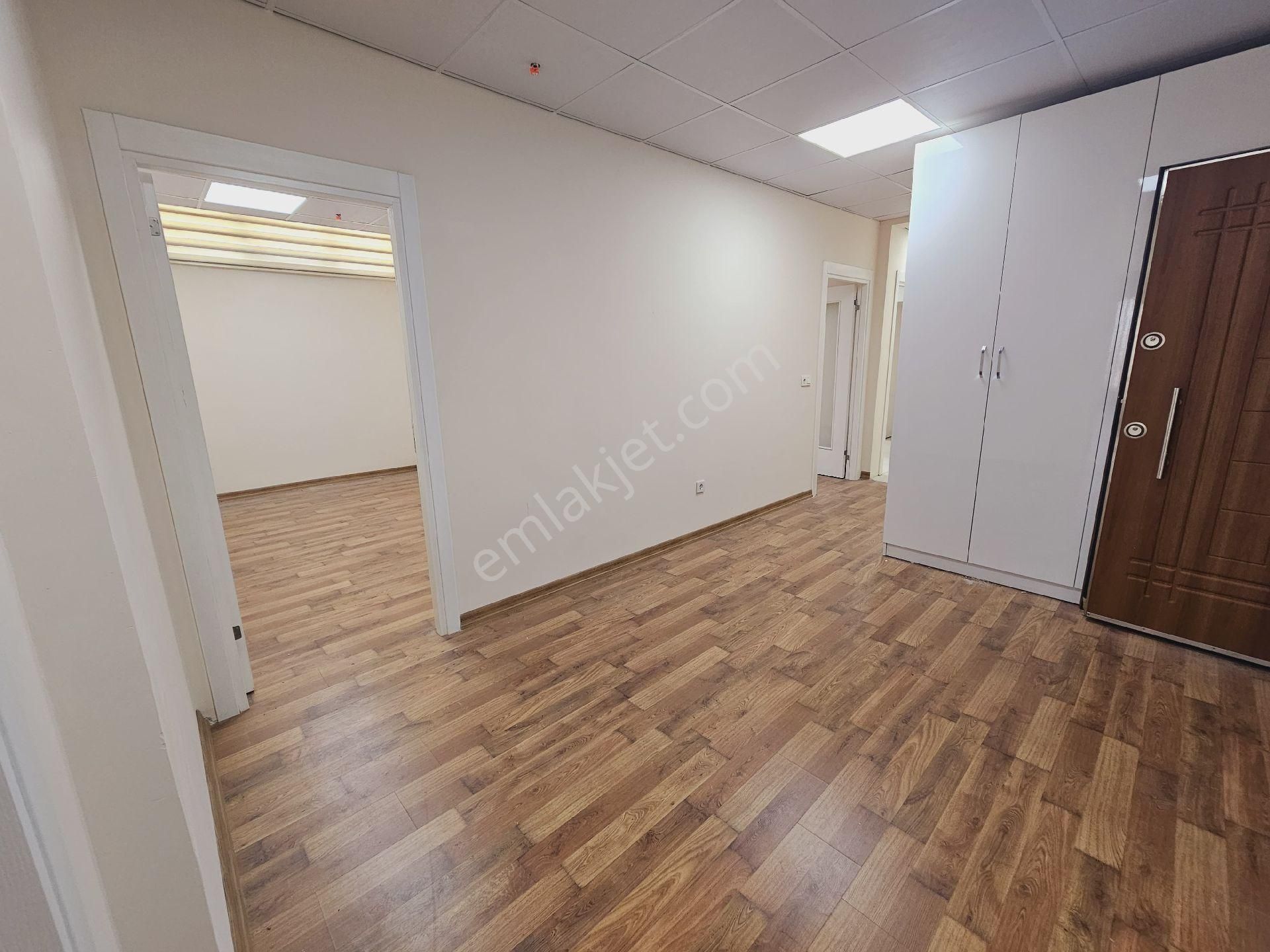 Kiralık Çok Geniş Daire - Görsel 17