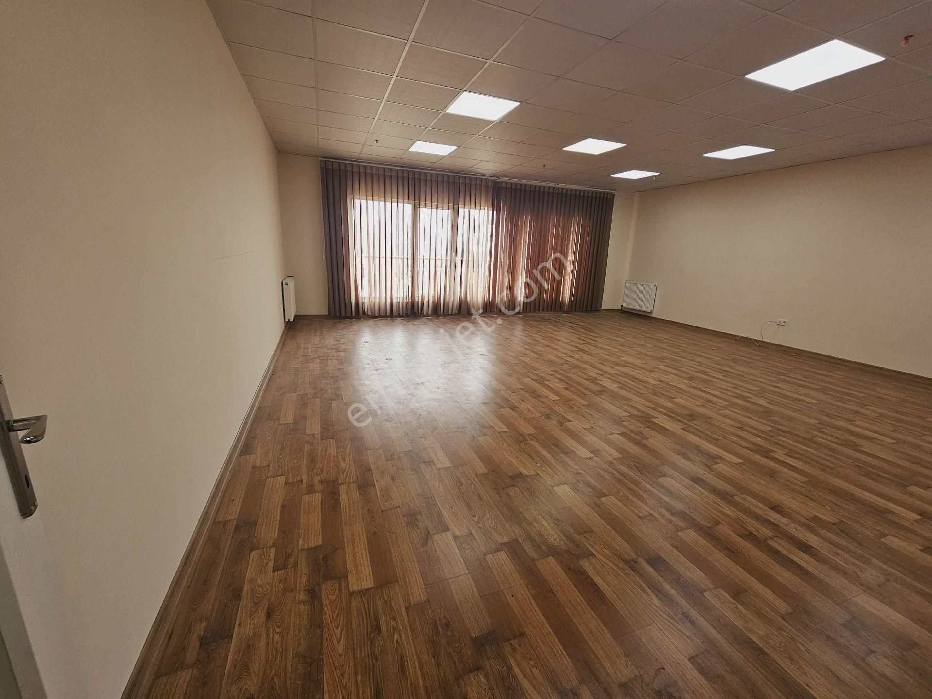 Kiralık Çok Geniş Daire