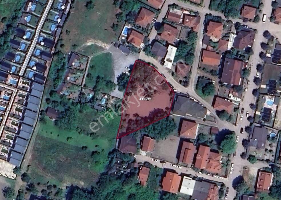 Sapanca'nın En Değerli Yerinde Arsa