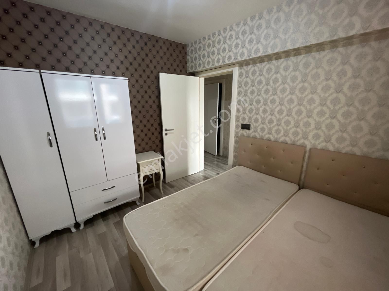 Havuzlu Sitede Lüks 1+1 Apart - Görsel 8