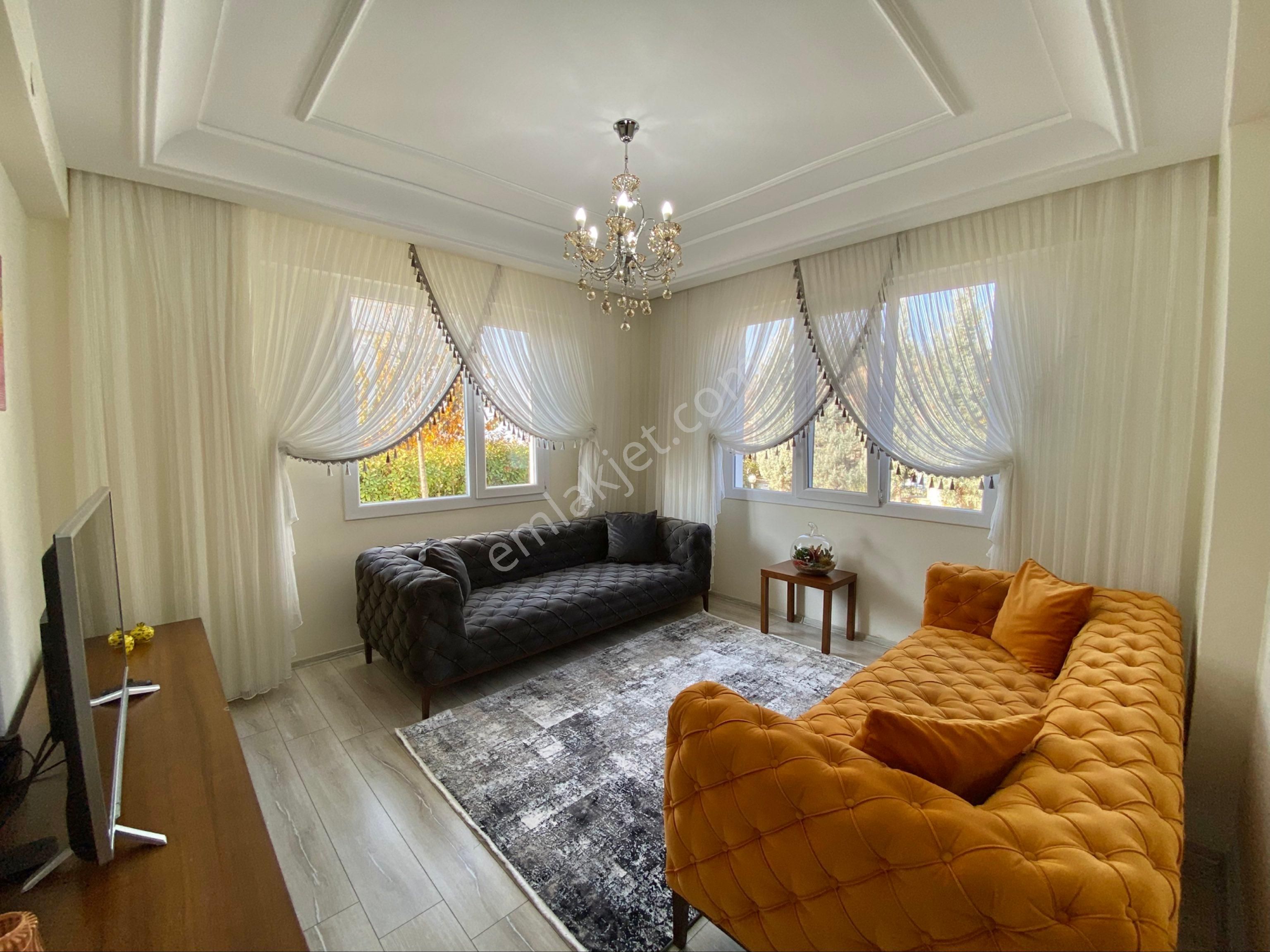 Azor Sarmaşık Villalarında Ultra Lüks Ekstra Yapılı 5+1 Dubleks! - Görsel 13