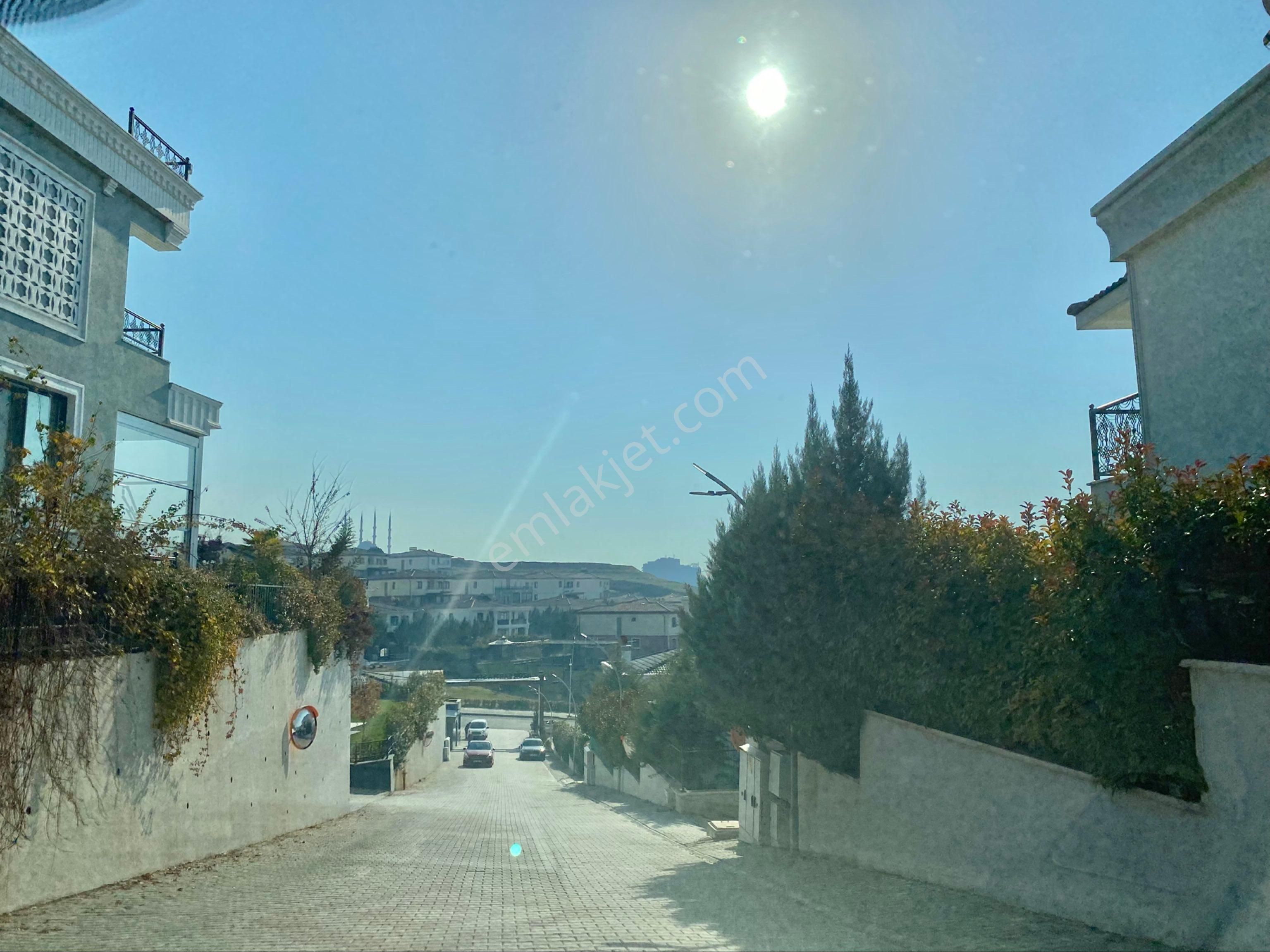 Azor Sarmaşık Villalarında Ultra Lüks Ekstra Yapılı 5+1 Dubleks! - Görsel 5