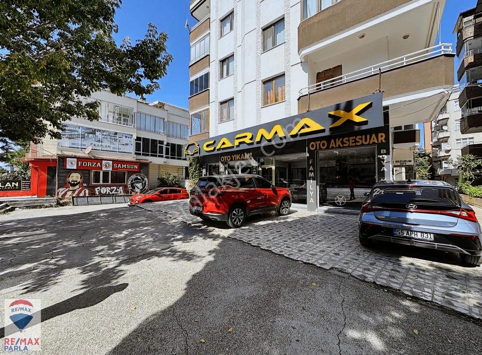 Remax Murat ' Tan Atakum Atatürk Bulvarına Cephe Satılık Dükkan