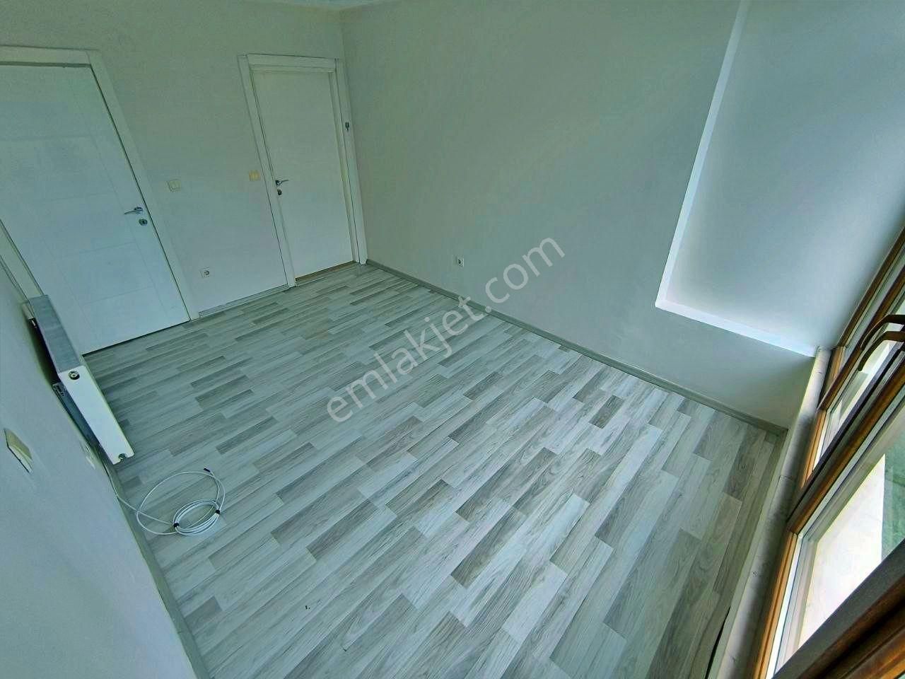 Uytundan İkizçayda Cam Balkonlu Çay Manzaralı Satılık 3+1 Daire - Görsel 15