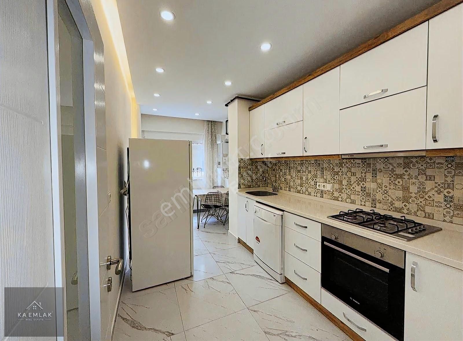 Konyaaltı Altınkumda Geniş 2+1 Ayrı Mutf. Doğalgazlı Evb Banyolu - Görsel 4