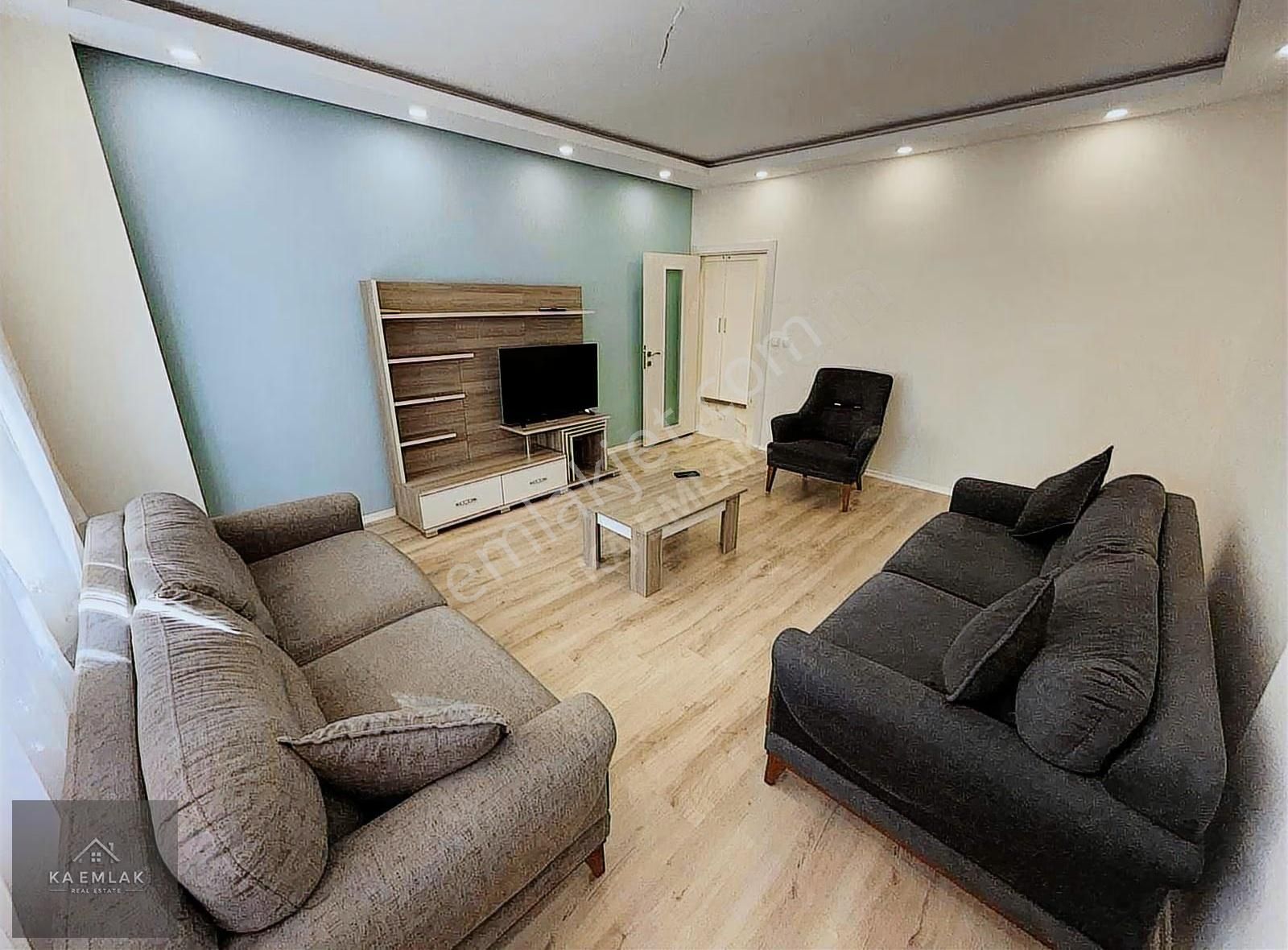 Konyaaltı Altınkumda Geniş 2+1 Ayrı Mutf. Doğalgazlı Evb Banyolu