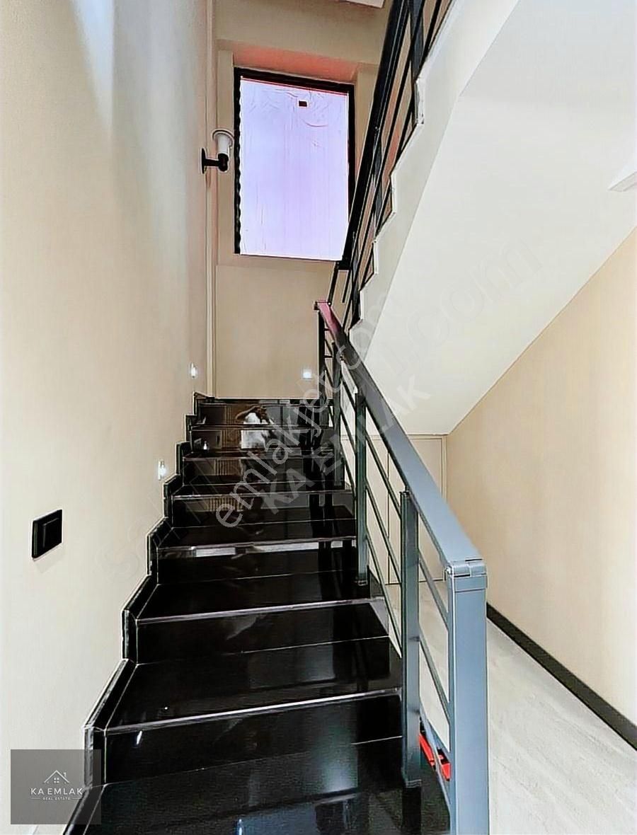 Kemer Çamyuvada Kiralık Sıfır 3+1 Müstakil Villa 350 M2 - Görsel 13