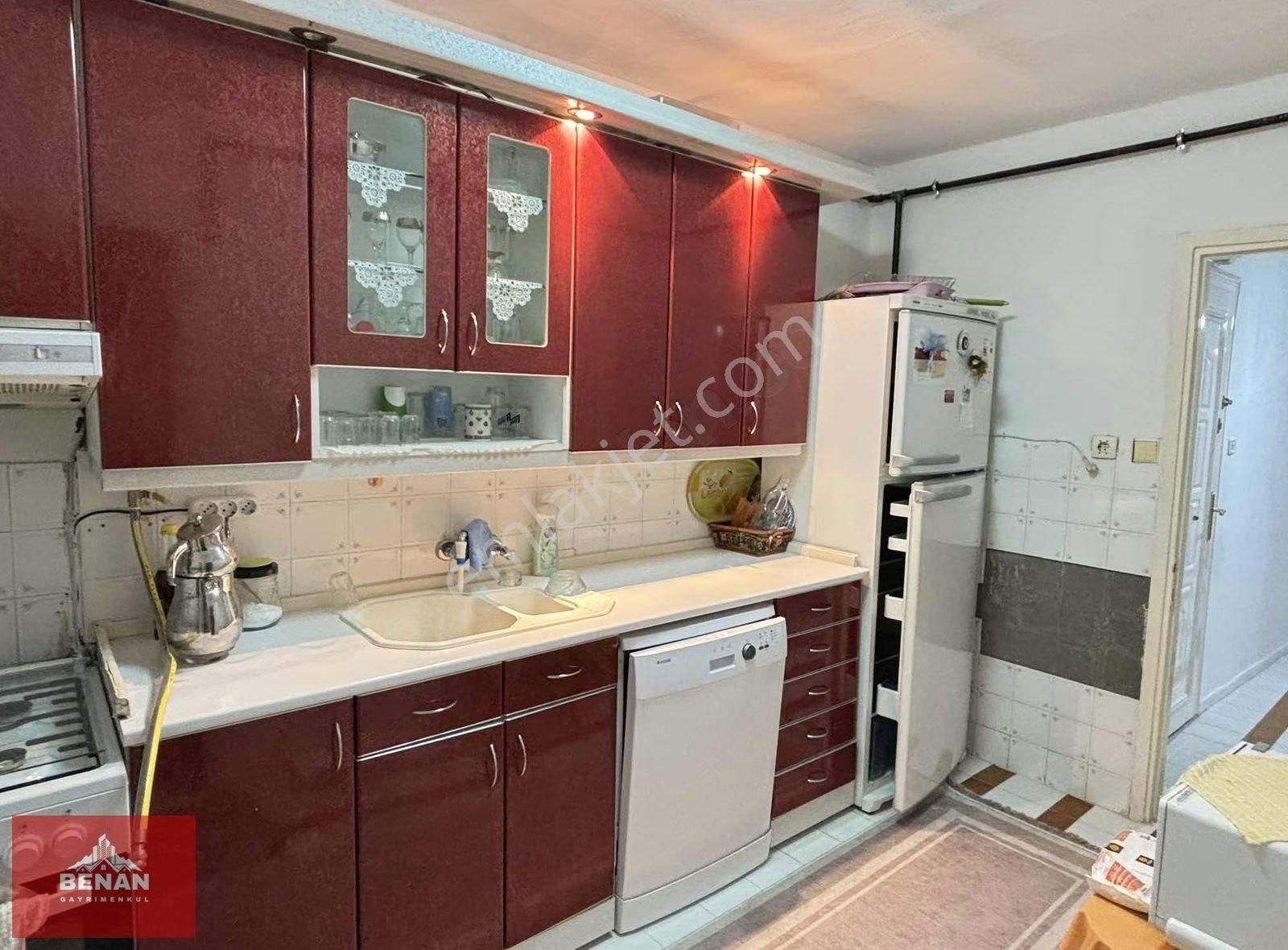 Çınarcık Merkezde Satılık Kelepir Doğalgazlı 2+1 Daire