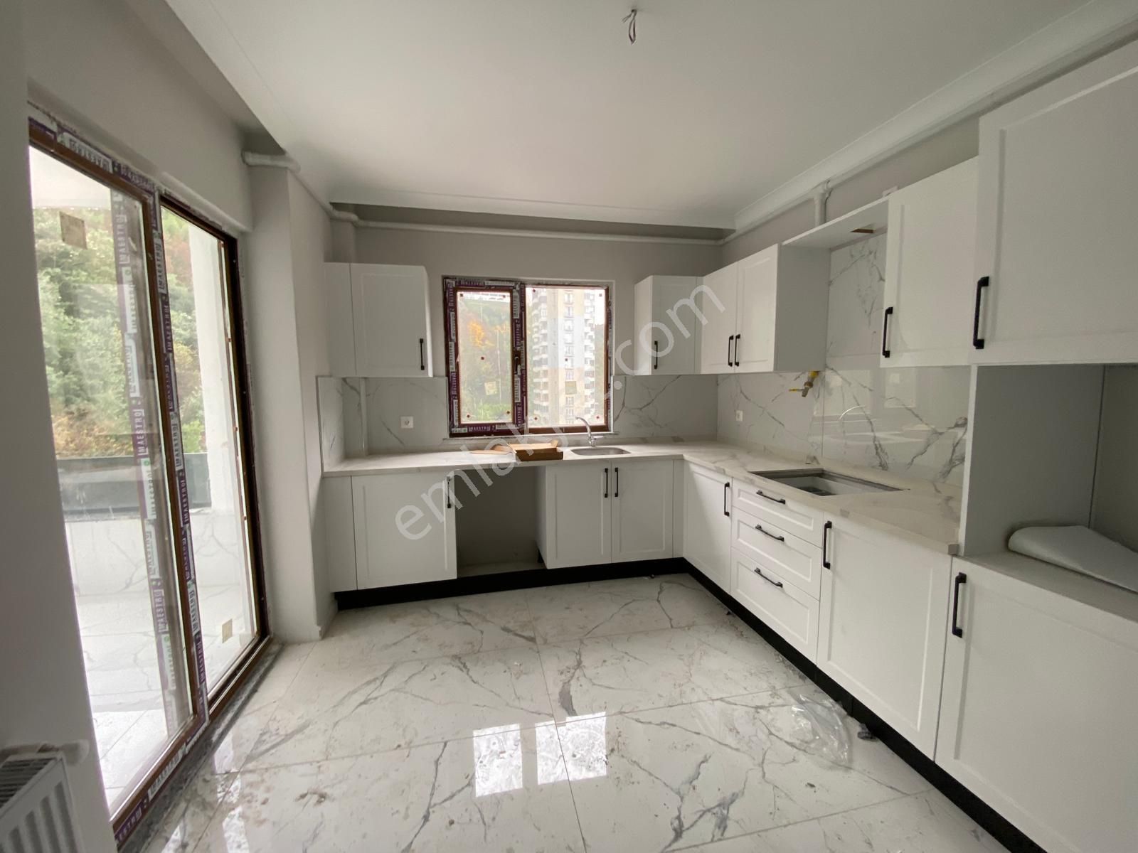 Trabzon Kaşüstü'nde Satılık 4+1 Sıfır Daire - Görsel 4