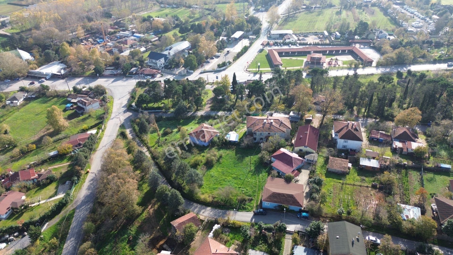 Beykoz Cumhuriyetköyde 995 M² Müstakil Villa İmarlı Arsa