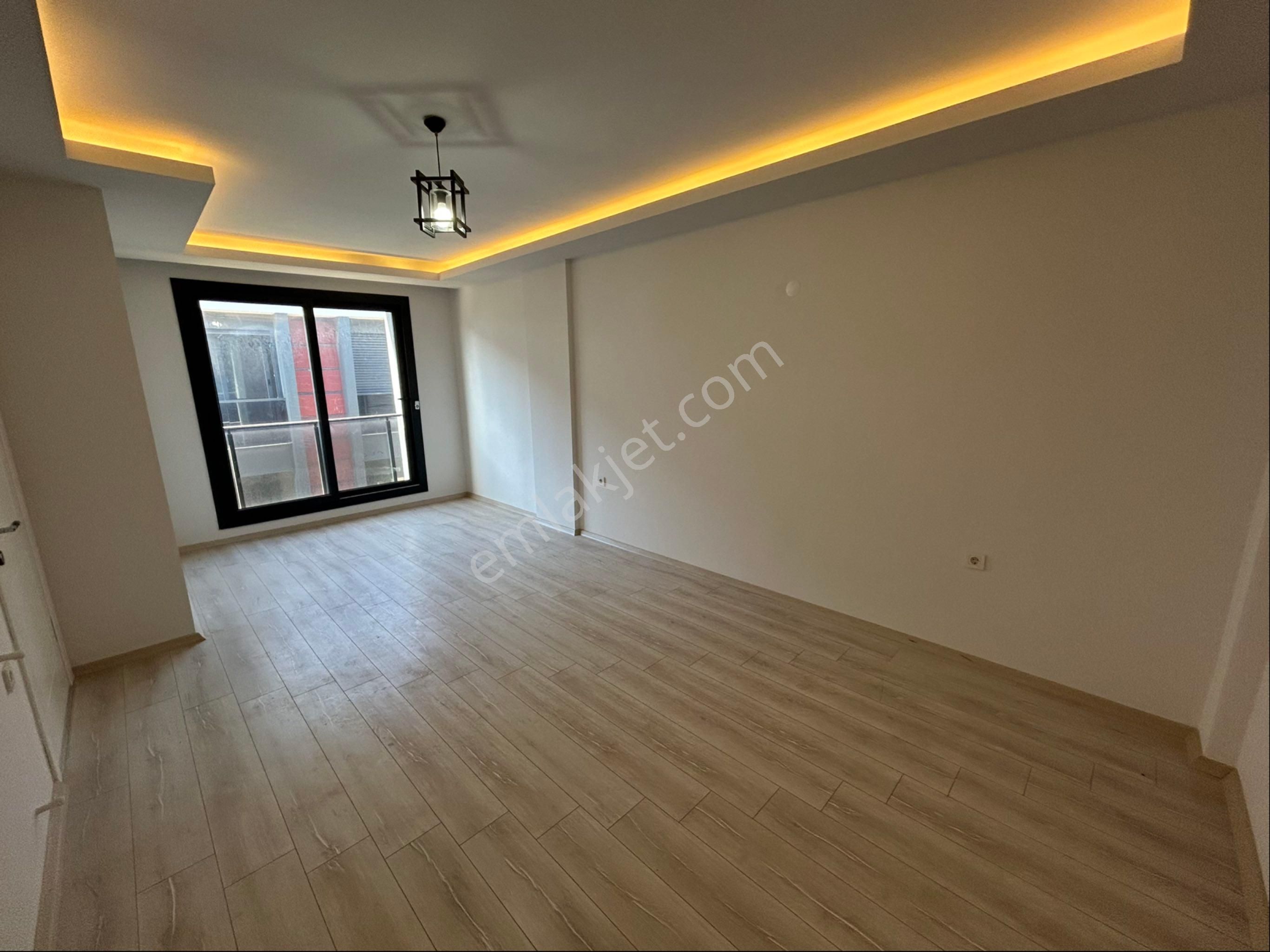 Didimde Havuzlu Sitede 4+1 Köşe Villa - Görsel 28