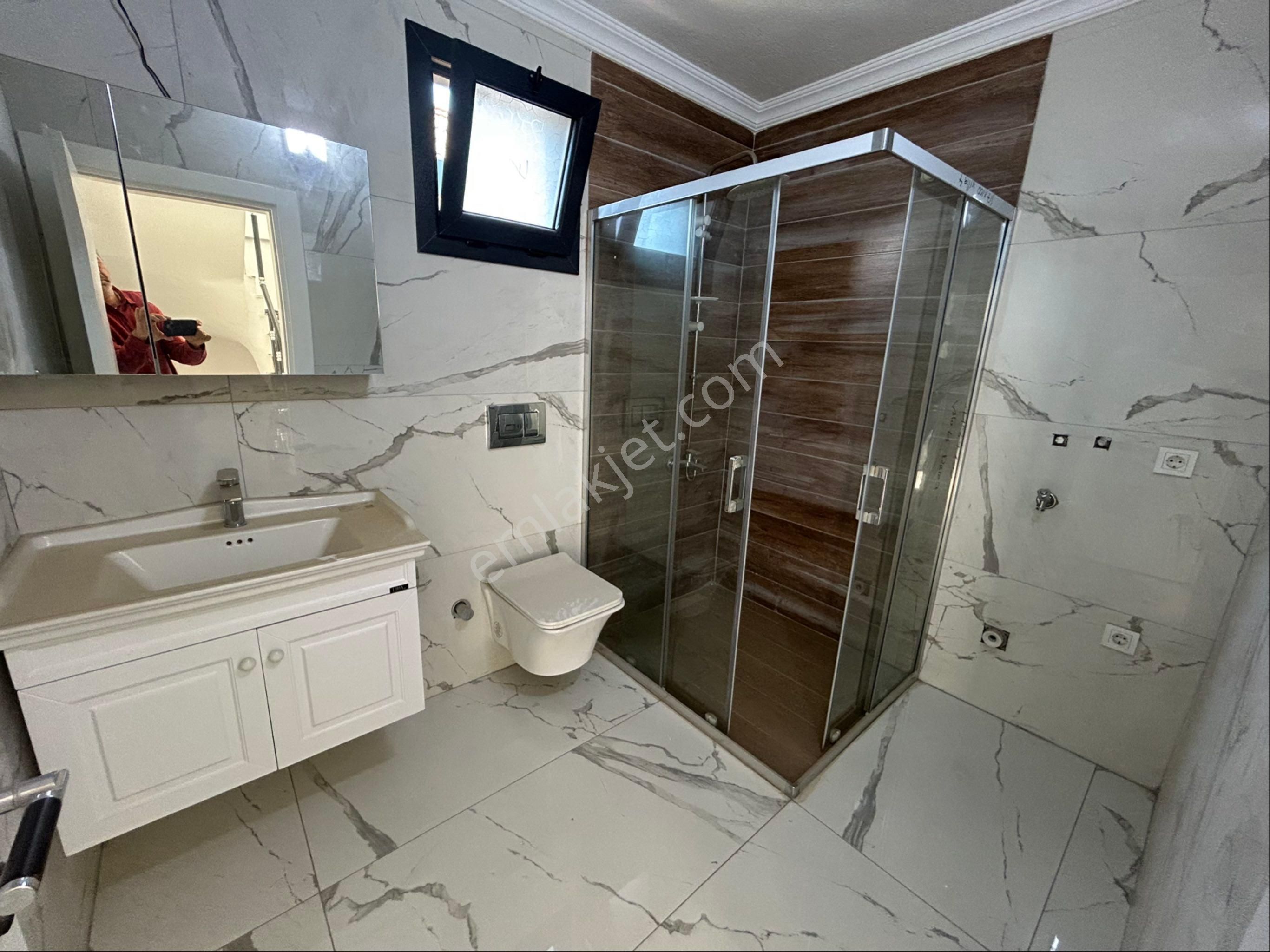 Didimde Havuzlu Sitede 4+1 Köşe Villa - Görsel 32