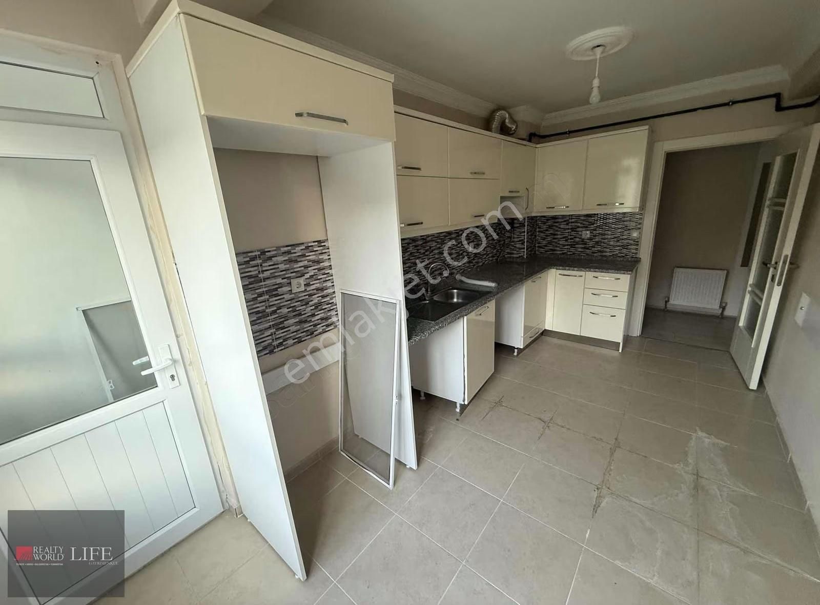 Rw Lıfe // Gültepe Mah. 110 M2 Ara Kat 2+1 Kiralık Daire - Görsel 20