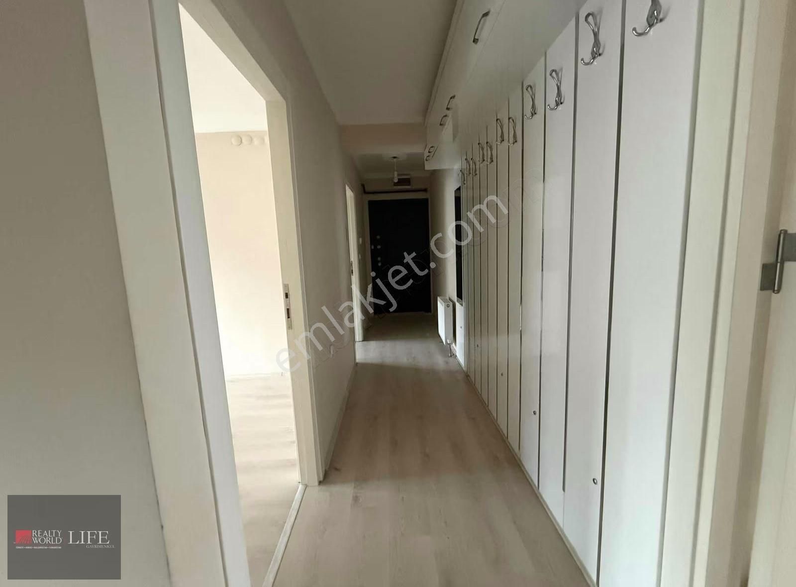 Rw Lıfe // Gültepe Mah. 110 M2 Ara Kat 2+1 Kiralık Daire - Görsel 24
