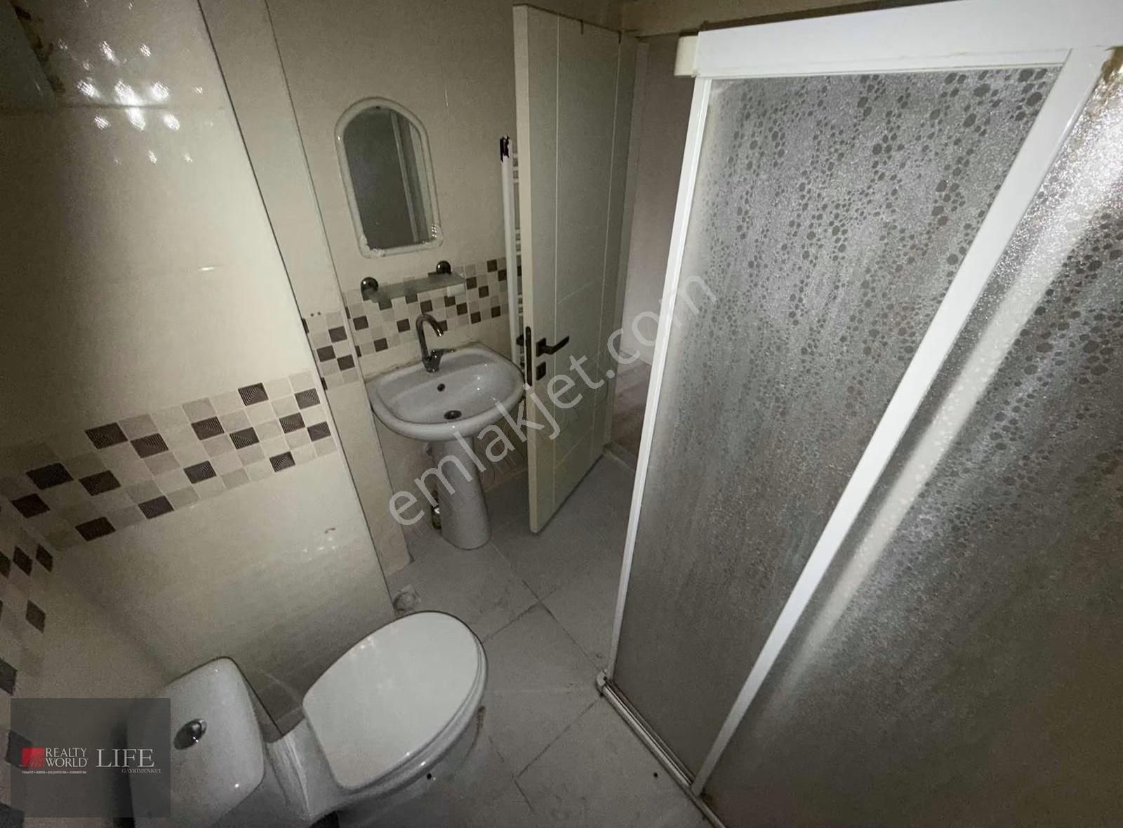 Rw Lıfe // Gültepe Mah. 110 M2 Ara Kat 2+1 Kiralık Daire - Görsel 5