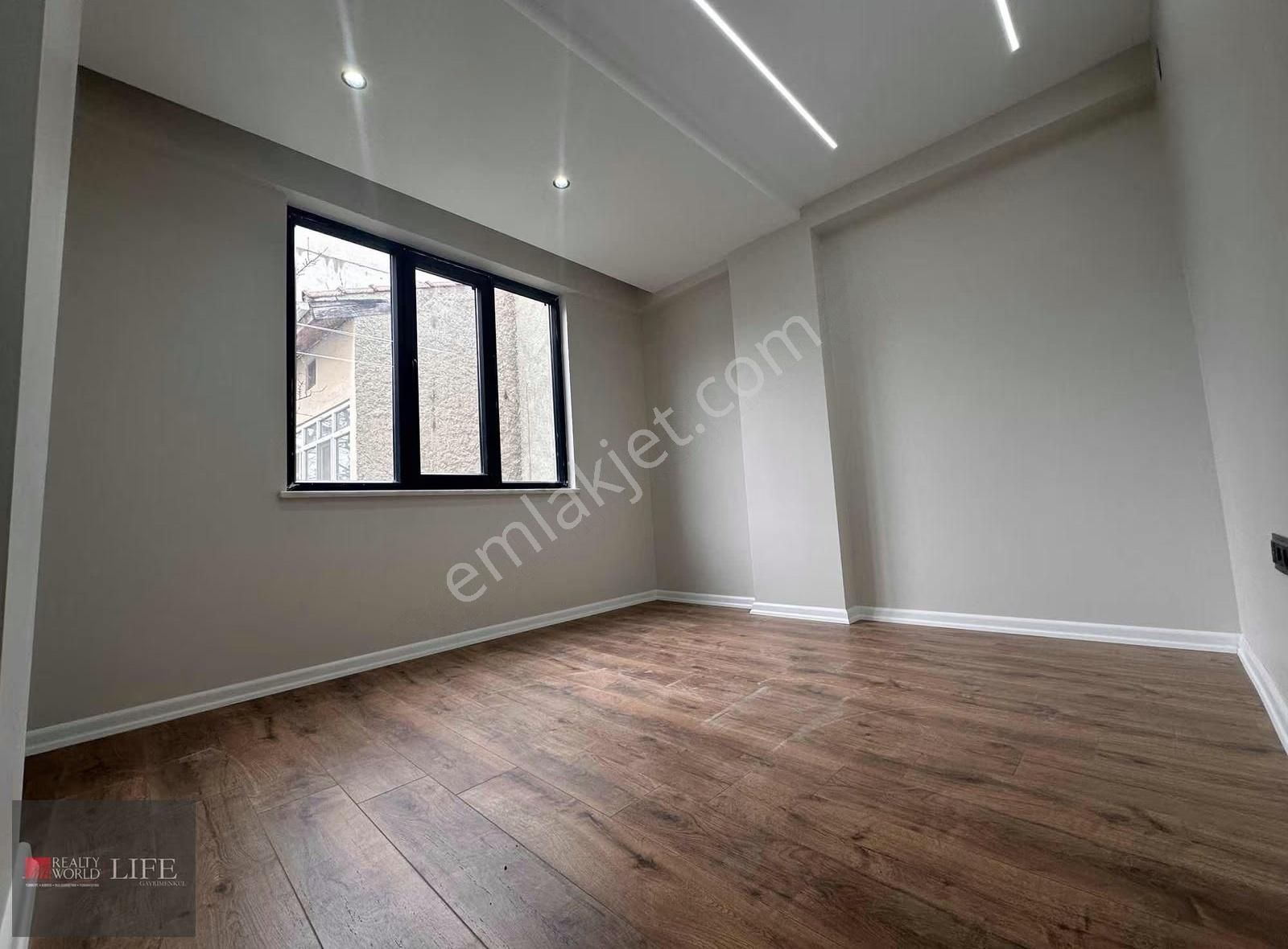 Rw Lıfe // Şirintepe Mah Bursa Cad Yakını Özel Garajlı Lüks 3+1 - Görsel 25