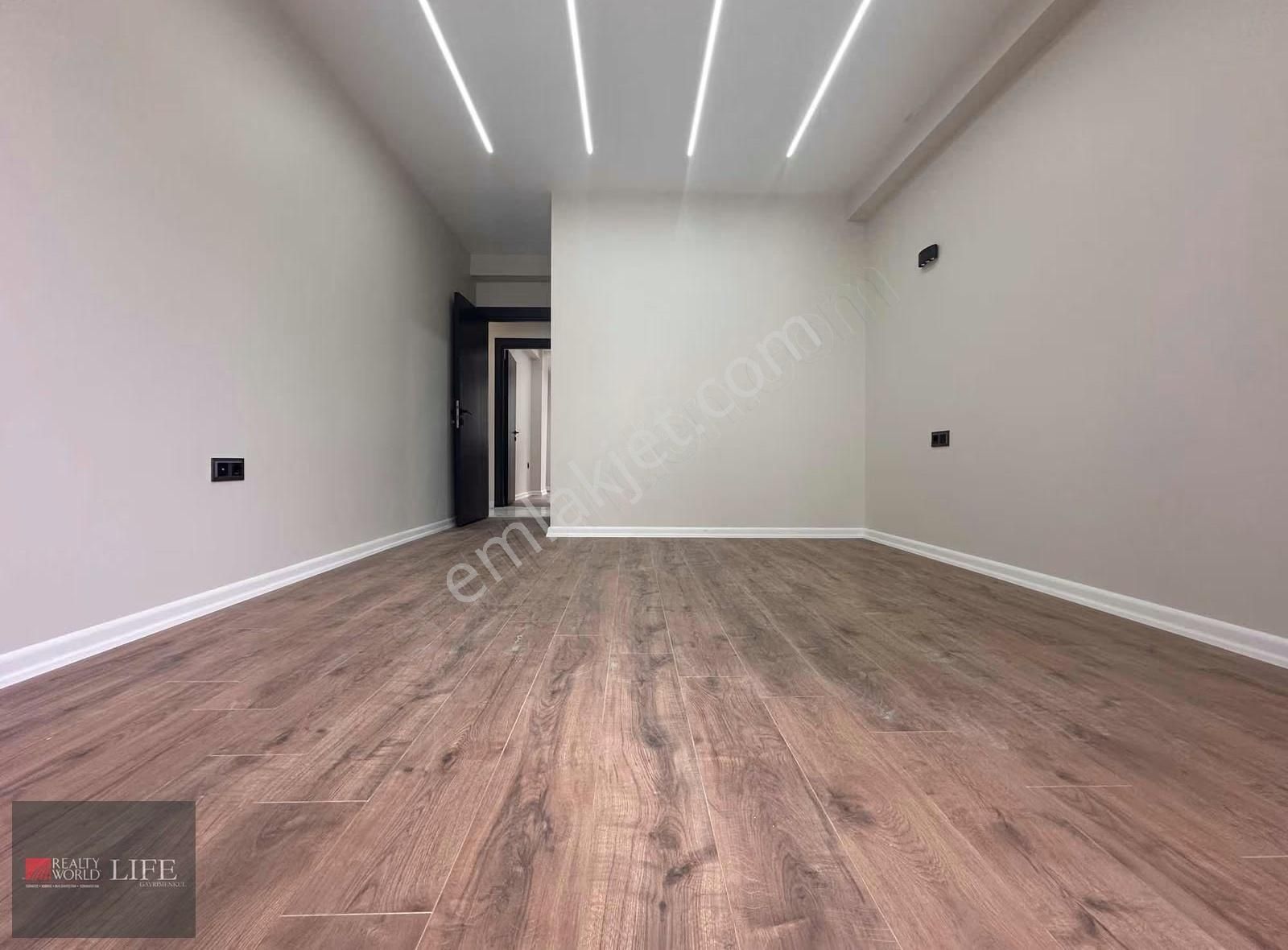 Rw Lıfe // Şirintepe Mah Bursa Cad Yakını Özel Garajlı Lüks 3+1 - Görsel 20