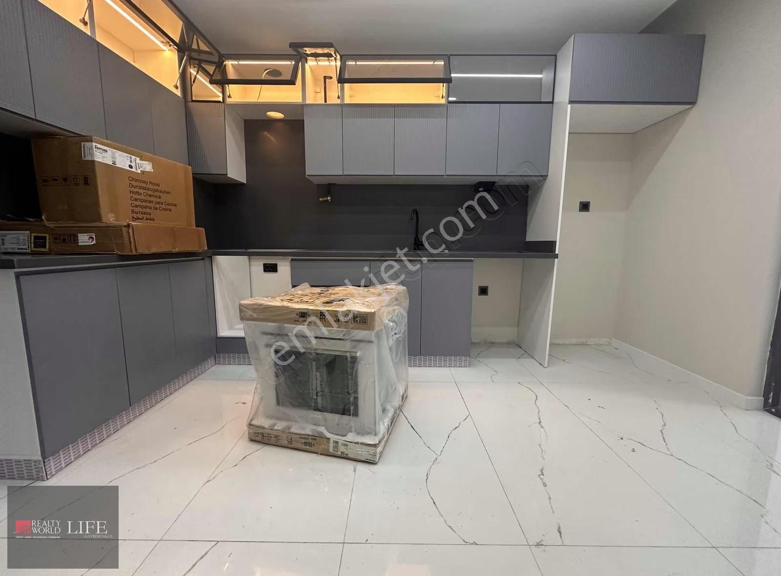 Rw Lıfe // Şirintepe Mah Bursa Cad Yakını Özel Garajlı Lüks 3+1 - Görsel 3