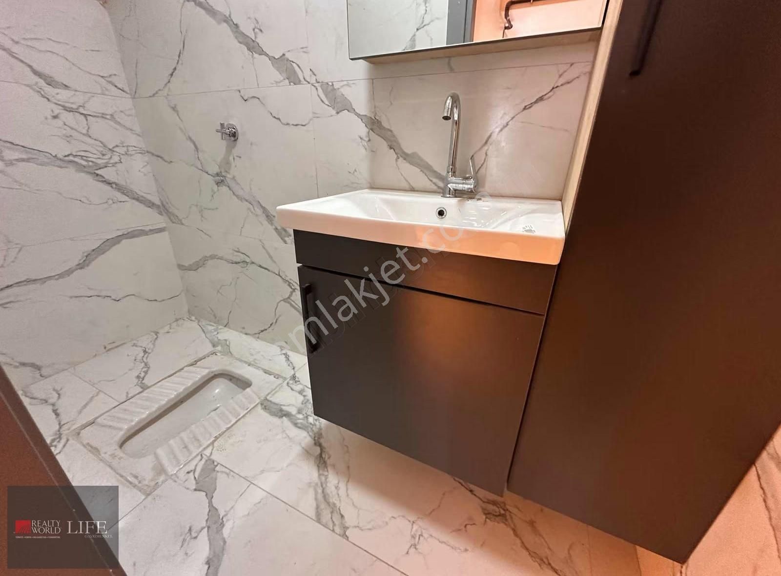 Rw Lıfe // Çamlıca Mahallesi Satılık 4+1 Lüks Dubleks Daire - Görsel 13