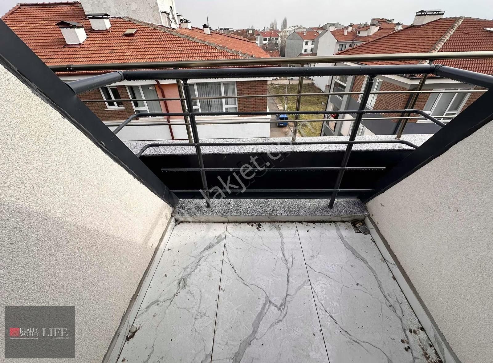 Rw Lıfe // Çamlıca Mahallesi Satılık 4+1 Lüks Dubleks Daire - Görsel 4