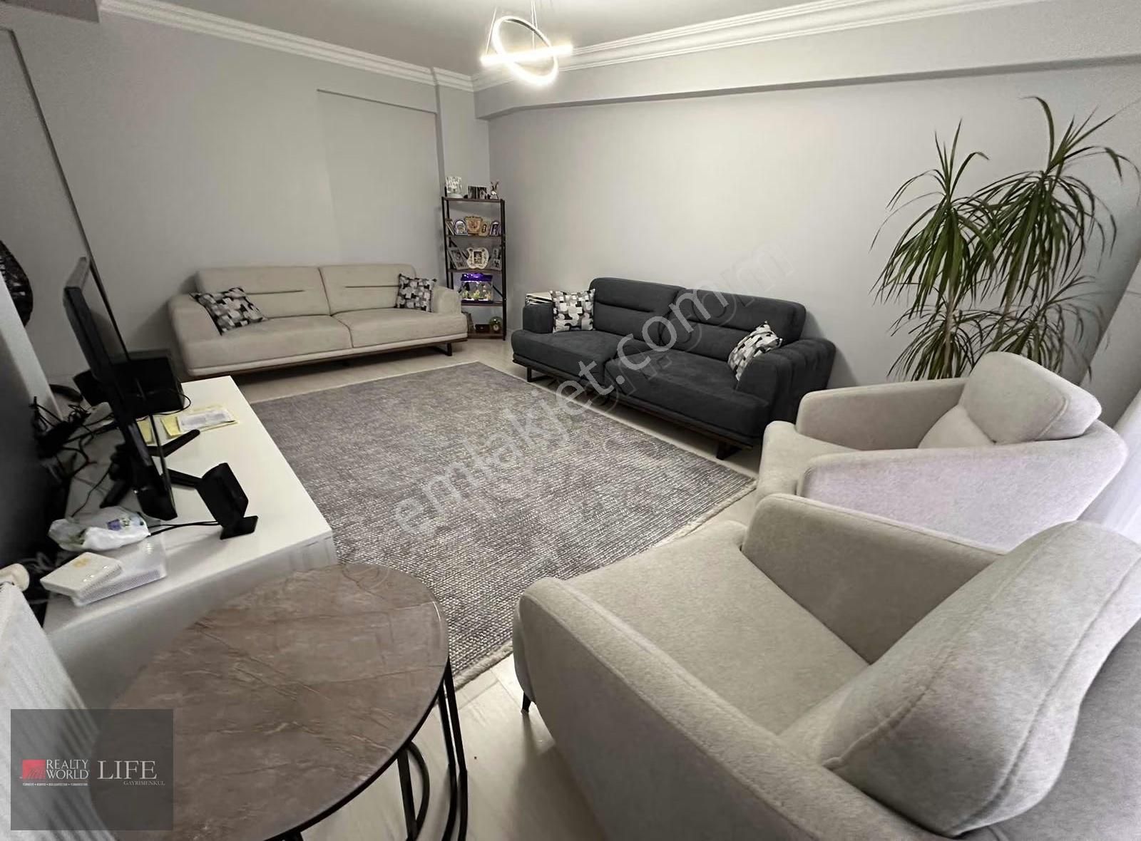 Rw Lıfe // Zafer Mahallesi Geniş Dubleks 2+1 Satılık Daire - Görsel 3