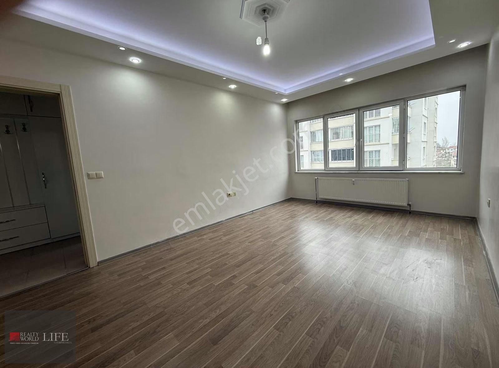 Rw Lıfe // Erenköy Mh. 100 M2 2+1 Arakat Kiralık Daire - Görsel 27