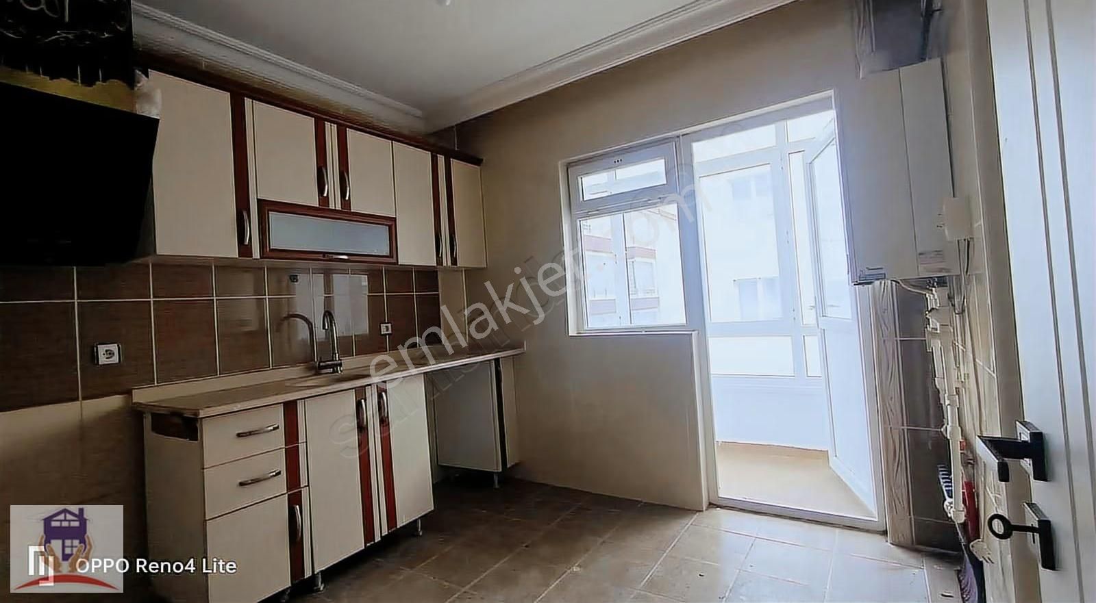 Pursaklar'da Ara Kat Merkezi Konum Kiralık 3+1 Daire - Görsel 14