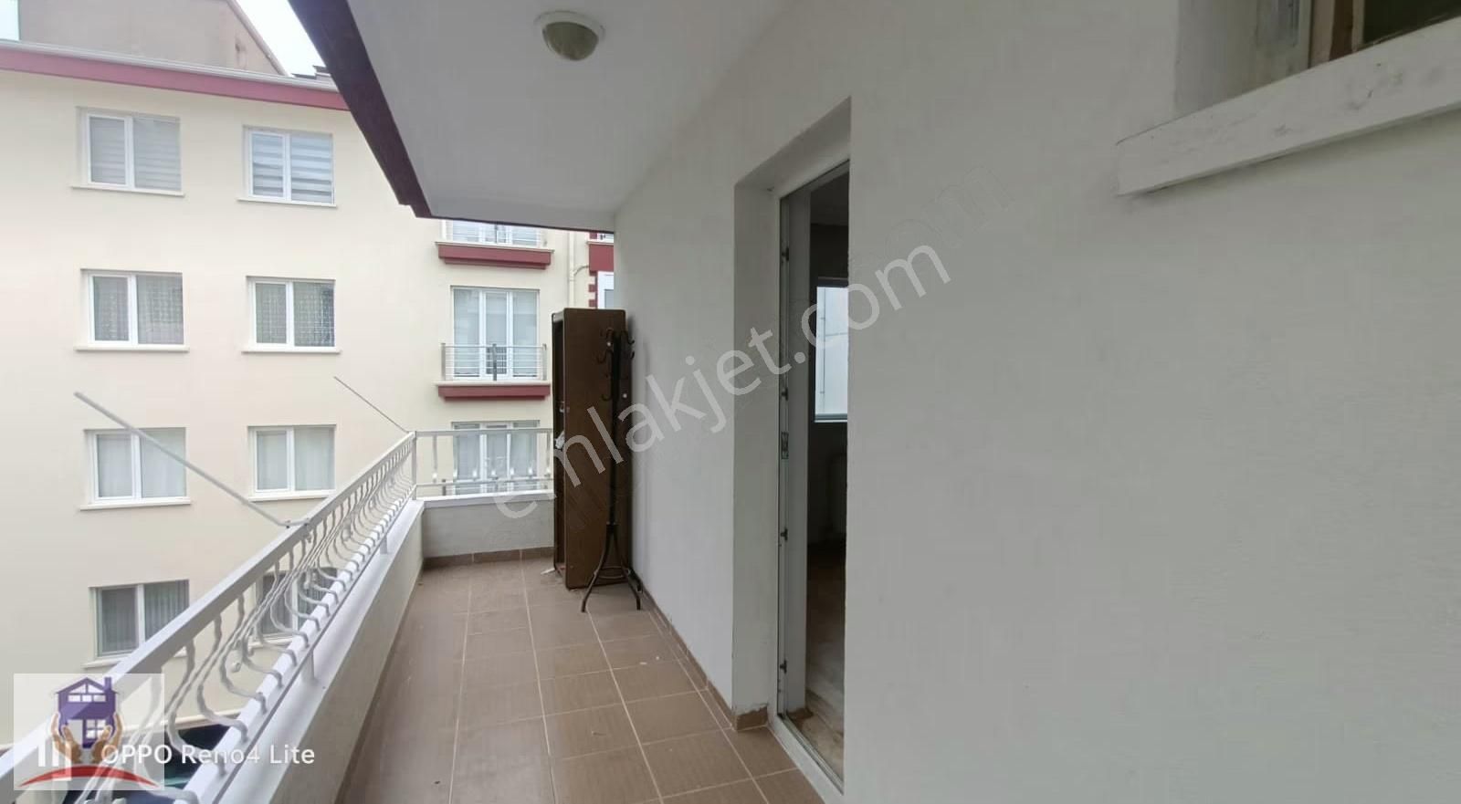 Pursaklar'da Ara Kat Merkezi Konum Kiralık 3+1 Daire - Görsel 5